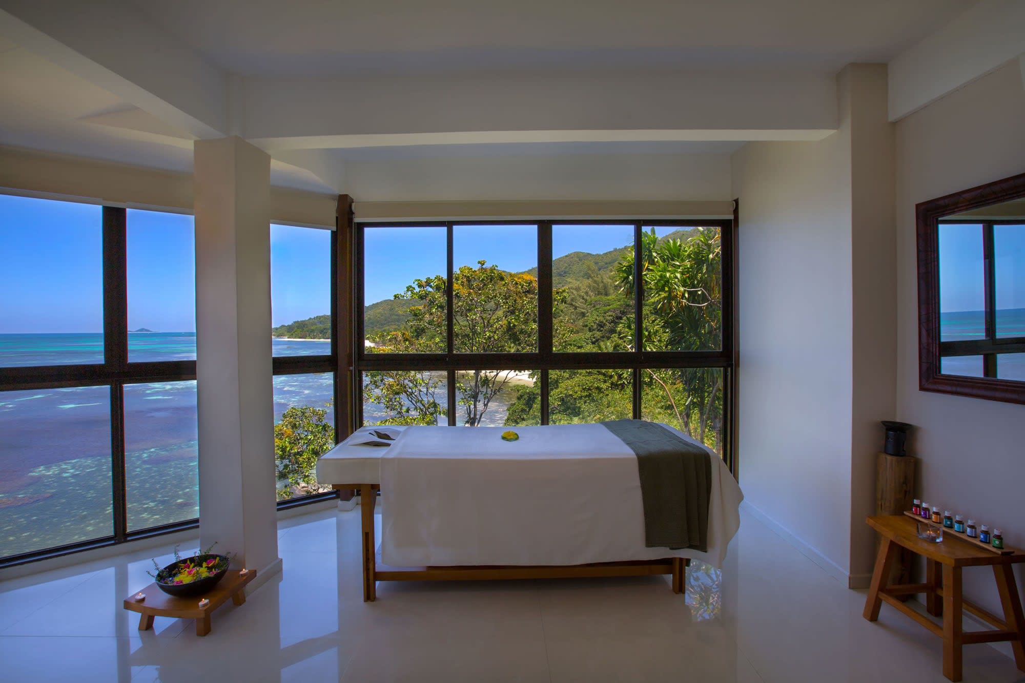 Coco de Mer & Black Parrot Suites in Praslin: Praslin Coco de Mer and Black Parrot Suites