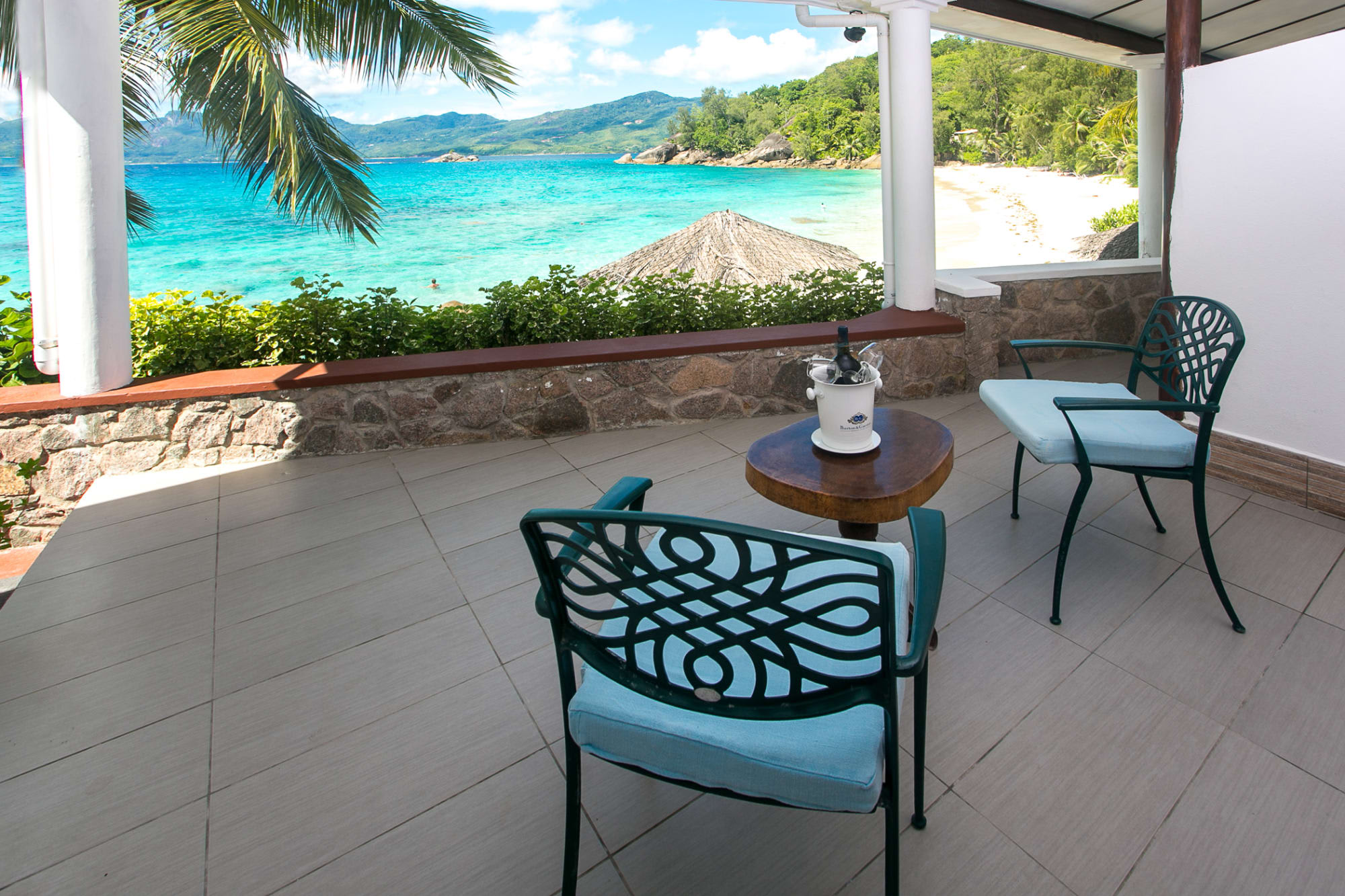 Anse Soleil Beachcomber in Mahé: Anse Soleil Beachcomber Standard Zimmer Ausblick