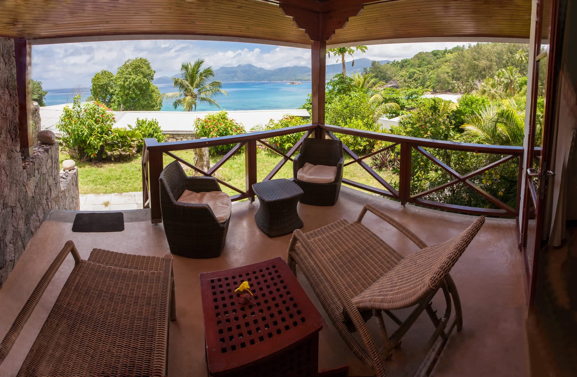 Anse Soleil Beachcomber in Mahé: Anse Soleil Beachcomber Premier-Room-Veranda