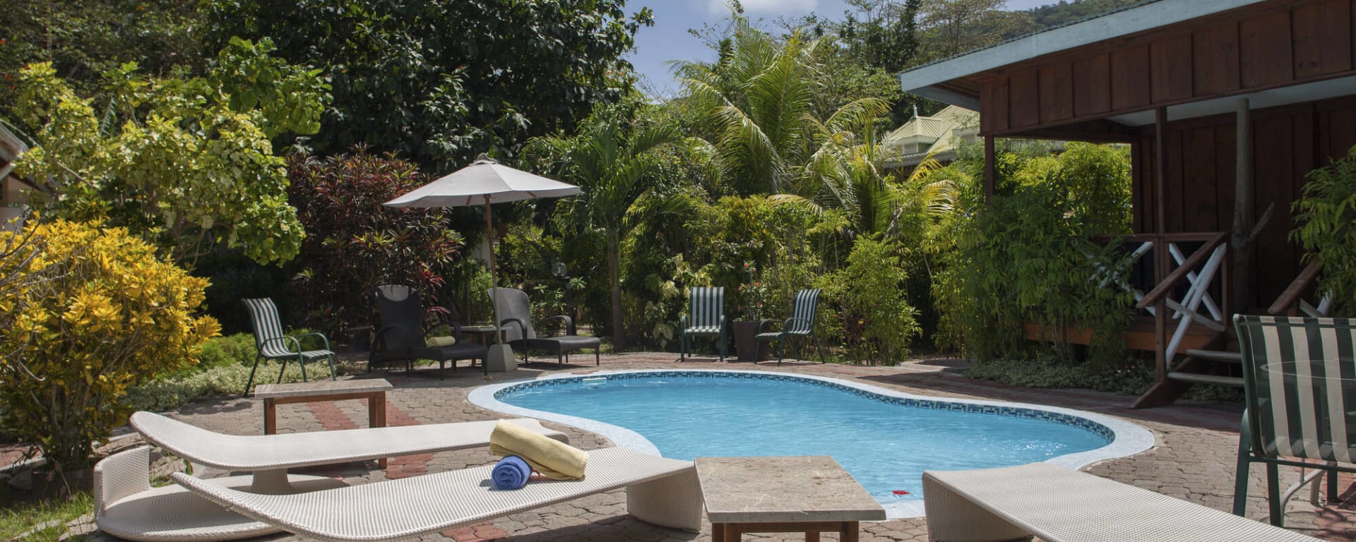 Casa de Leela in La Digue: Seychellen Casa de Leela Pool