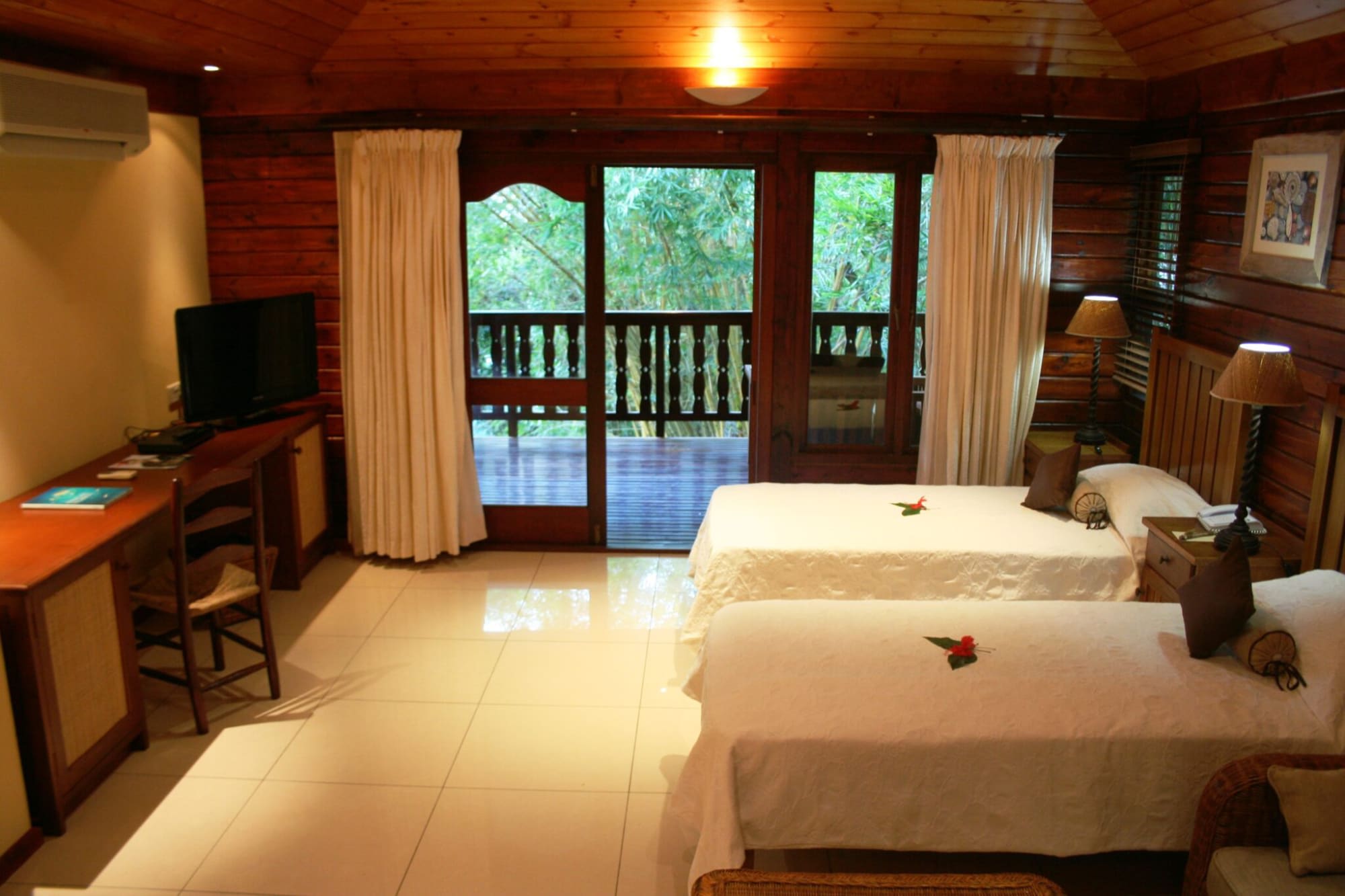 Cerf Island Resort in Outer Islands: Seychellen Cerf Island Resort Tortoise Suite
