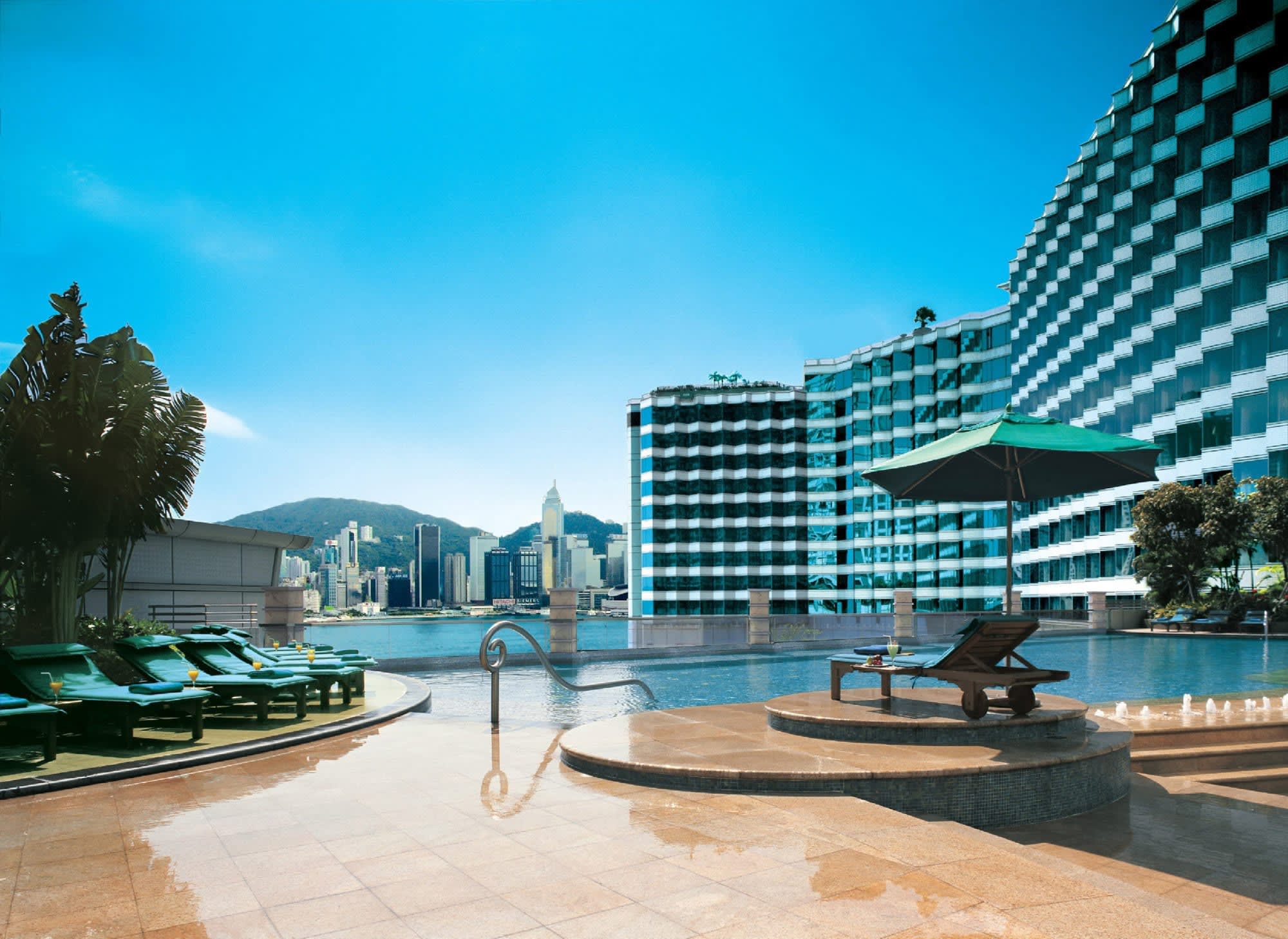Harbour Plaza Metropolis in Hong Kong: Hong Kong Harbour Plaza Metropolis