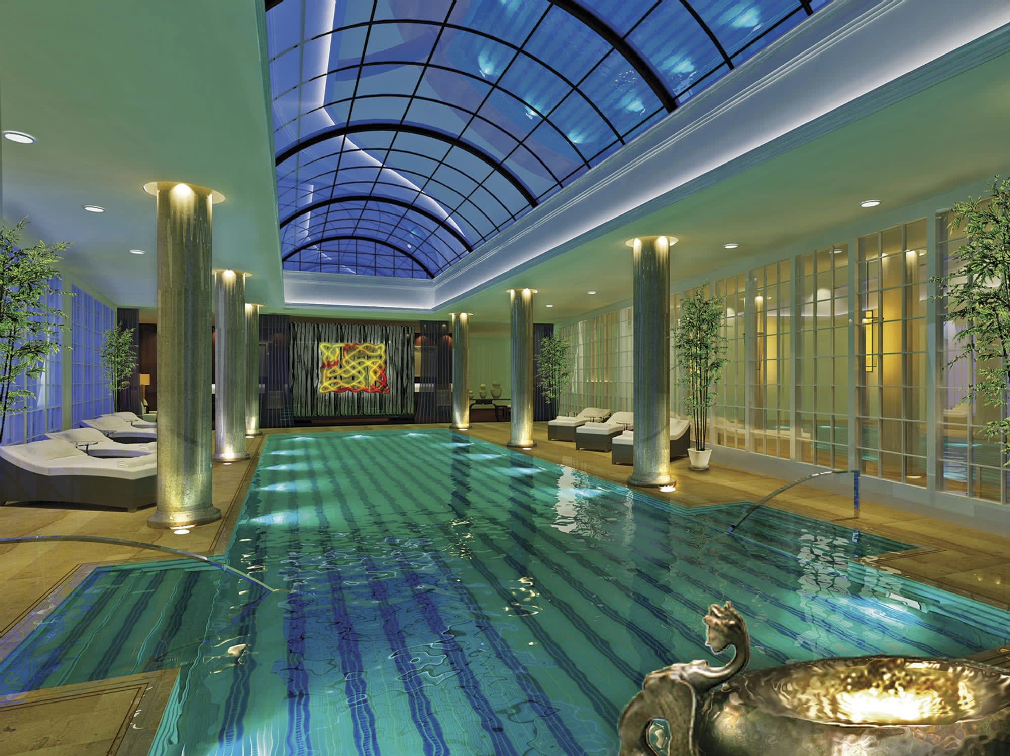 Fairmont Peace Hotel in Shanghai: China Shanghai Fairmont Peace Hotel - Pool
