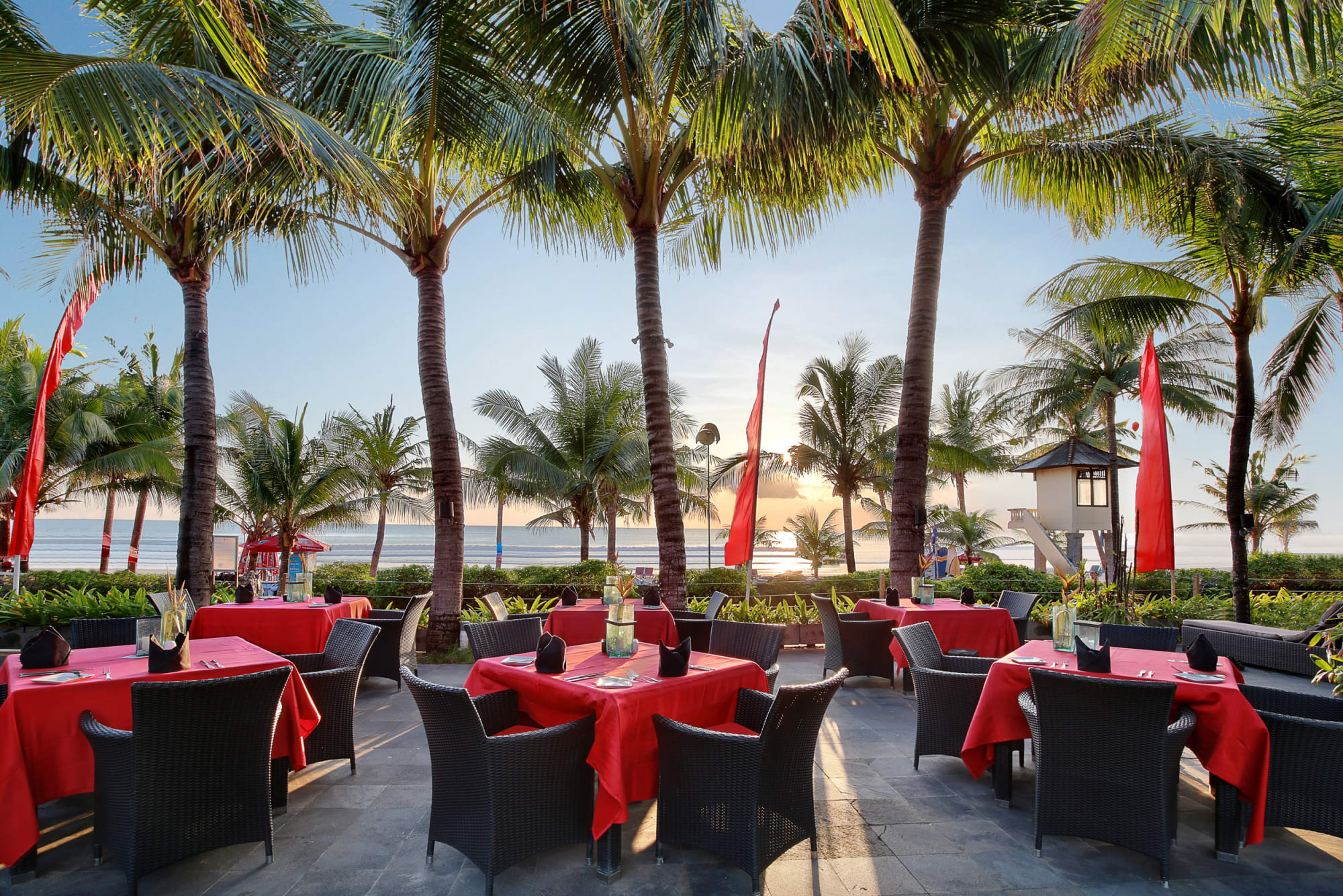 Legian Beach Hotel in Süd-Bali: Legian Beach Ocean Terrace Restaurant