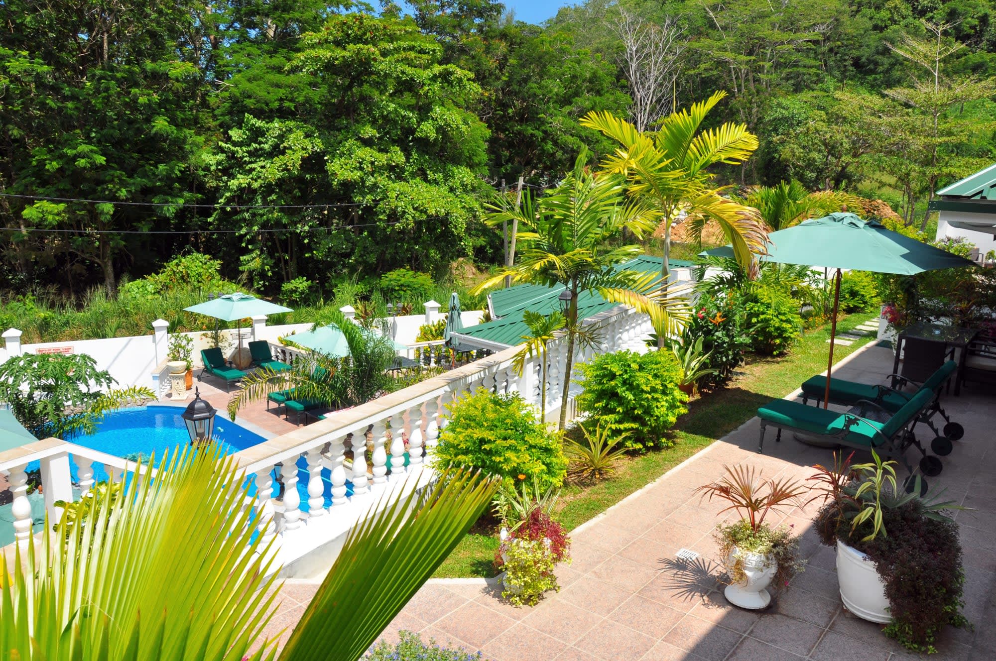 Hannemann Holiday Residence in Mahé:  Hannemann Holiday Residence Pool