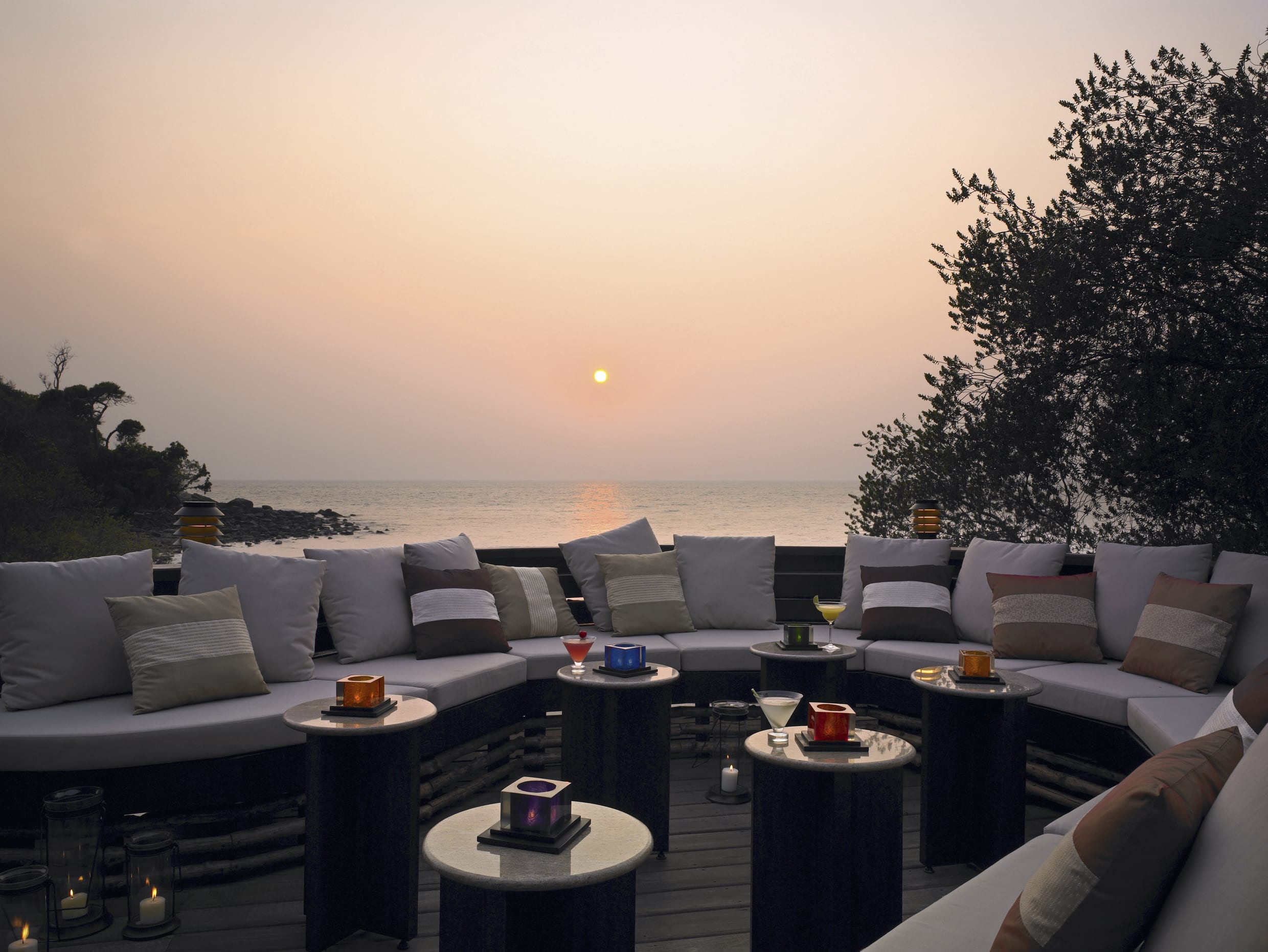 Paradee Resort & Spa in Ko Samet: Thailand Paradee Resort and Spa Terrasse