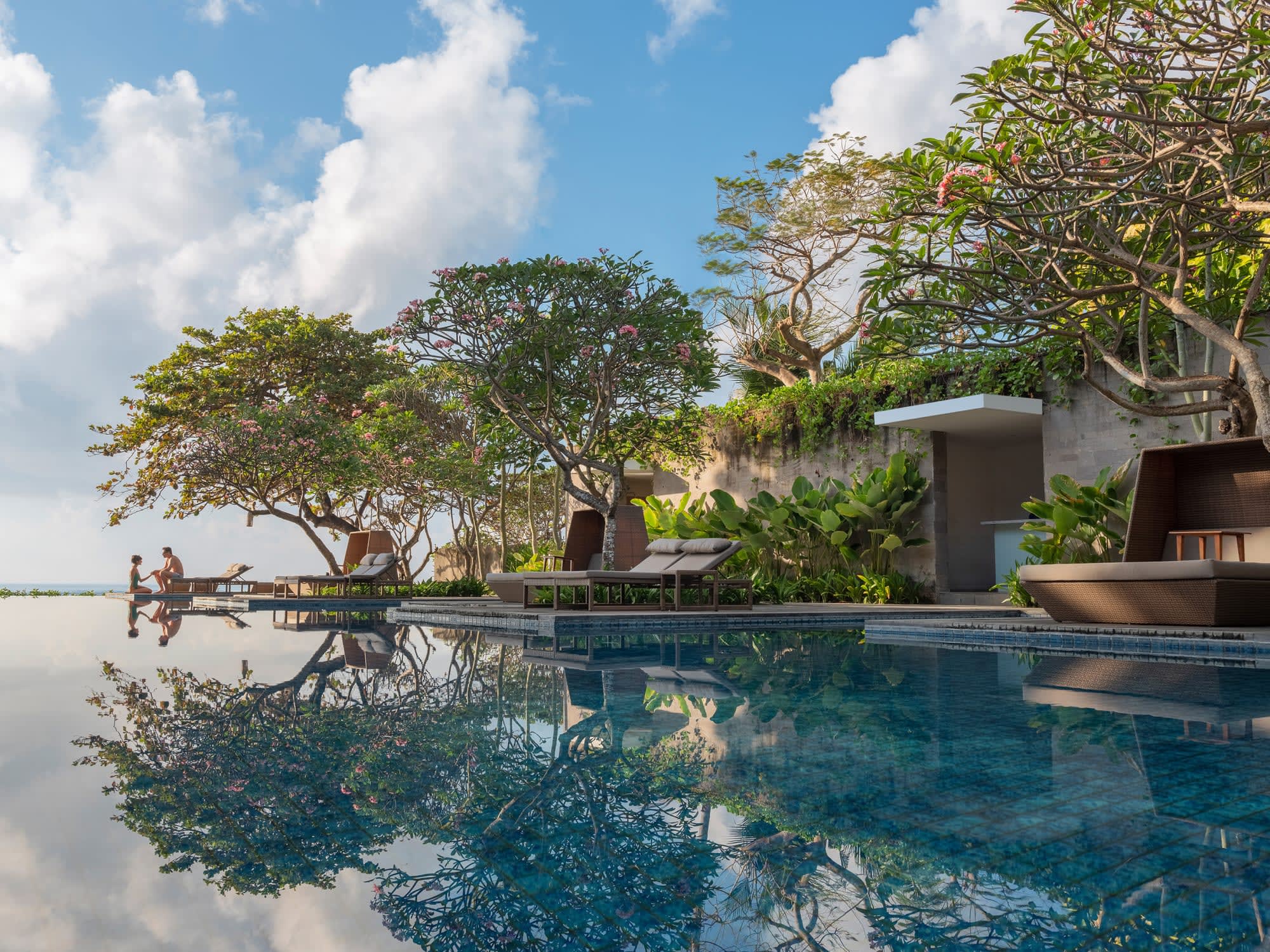 Maya Sanur Resort & Spa in Süd-Bali: Maya Sanur Resort and Spa - Pool