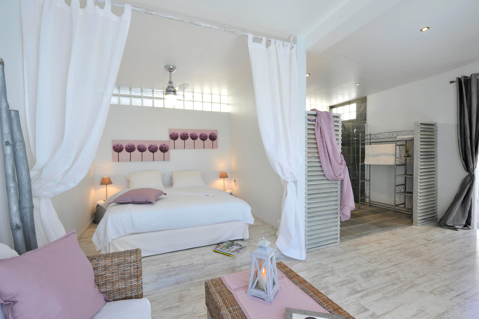 Villa des Cannes Guesthouse in Küstenregion: Reunion Villa des Cannes Wohnbeispiel