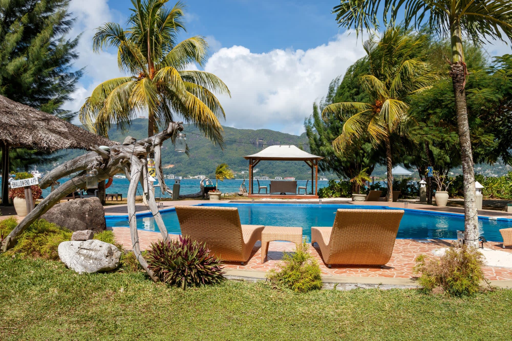 L´Habitation Cerf Island Hotel in Outer Islands:  Seychellen L Habitation Cerf Island Pool