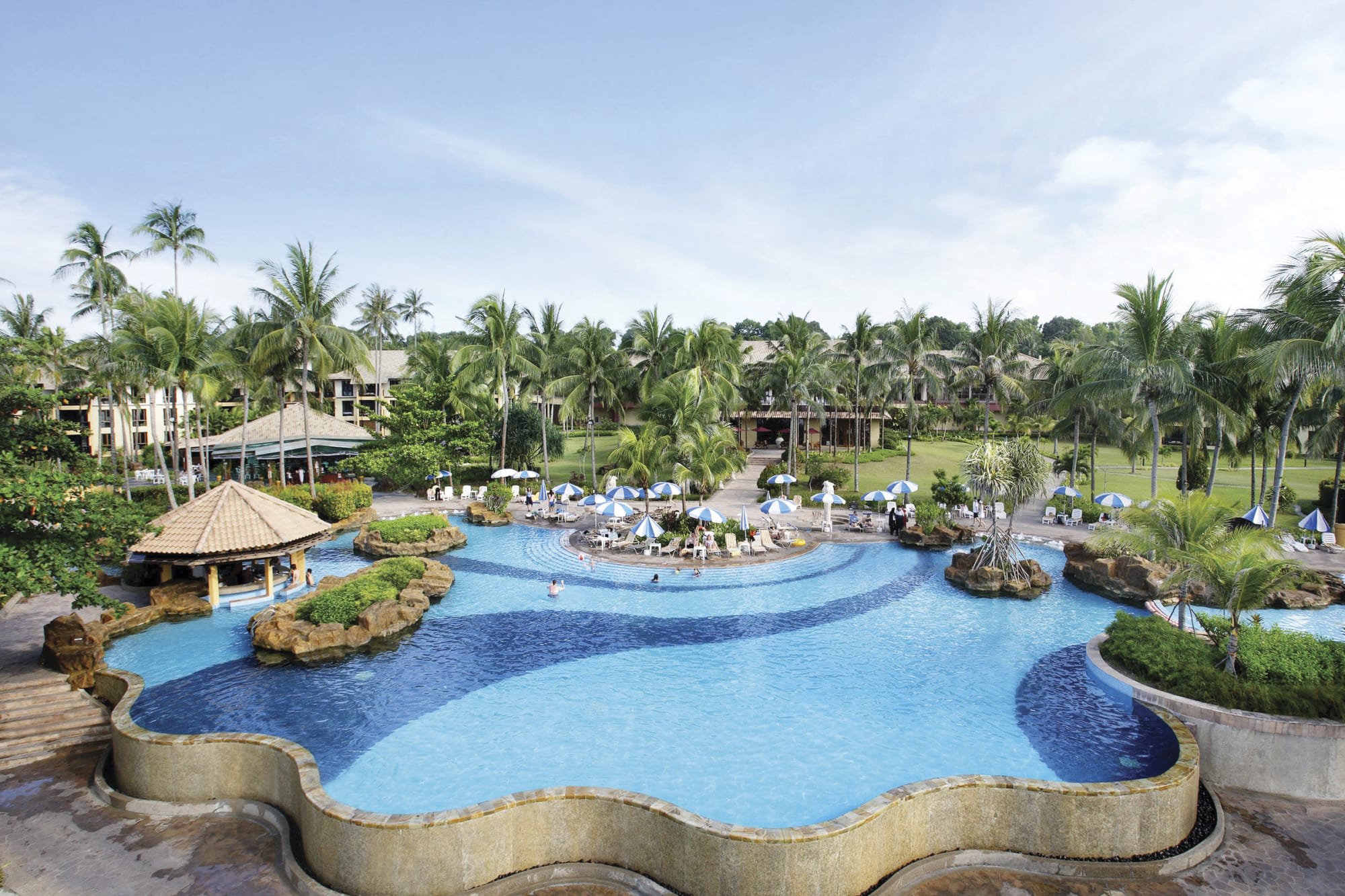 Nirwana Resort Hotel Bintan: Singapur Nirwana Resort Hotel Pool