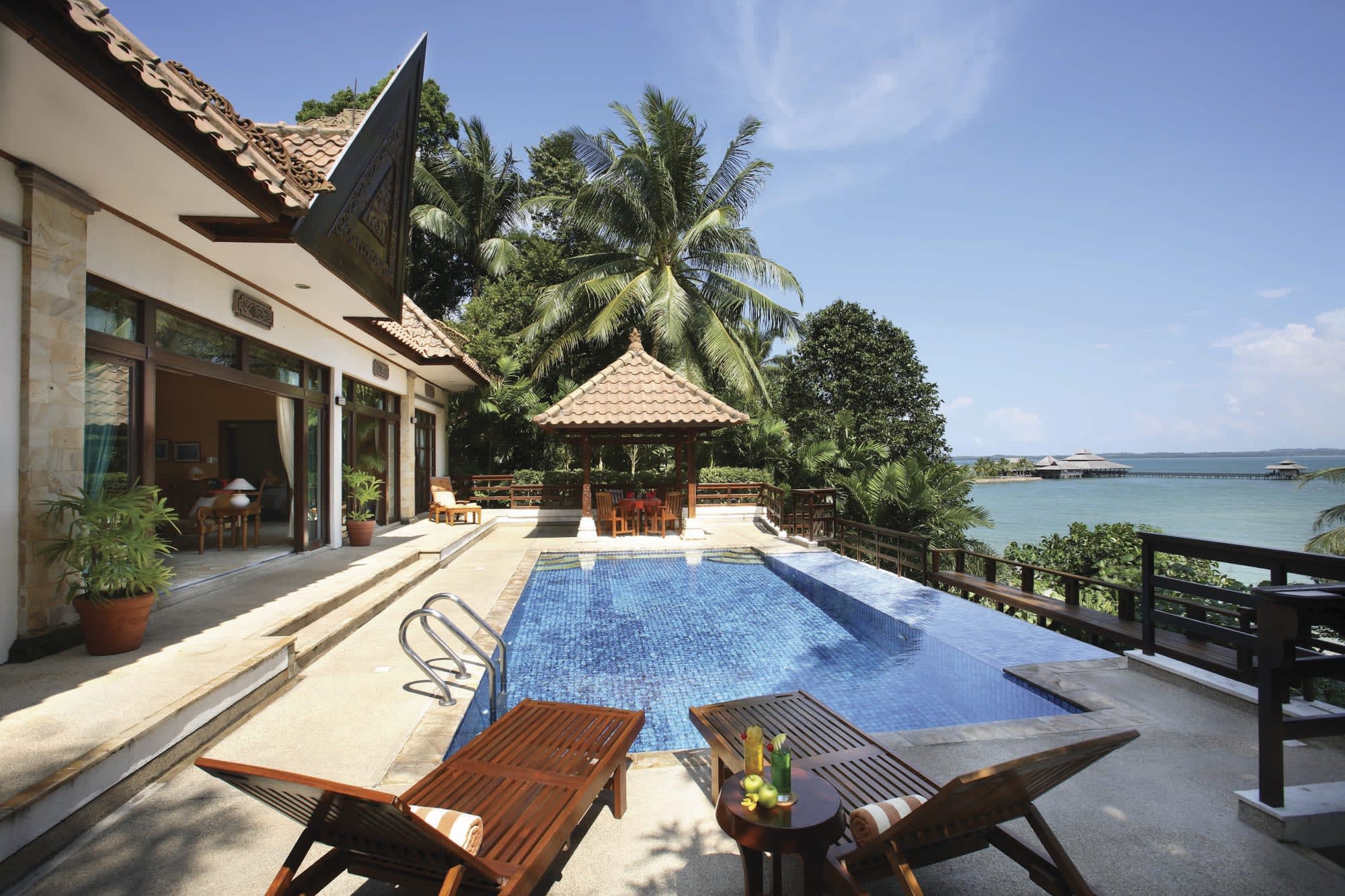Nirwana Resort Hotel Bintan: Singapur Nirwana Resort Hotel