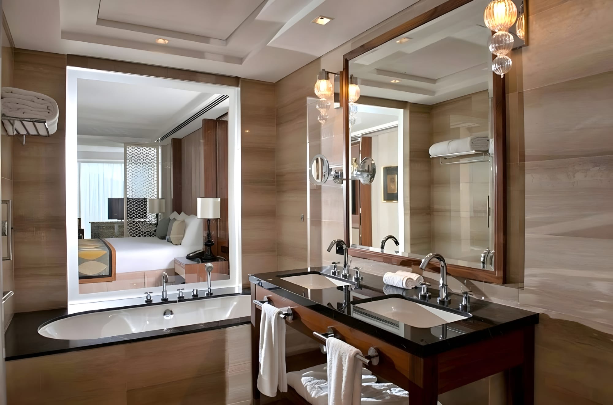 Taj Dubai: Taj Dubai - Luxury Junior Suite