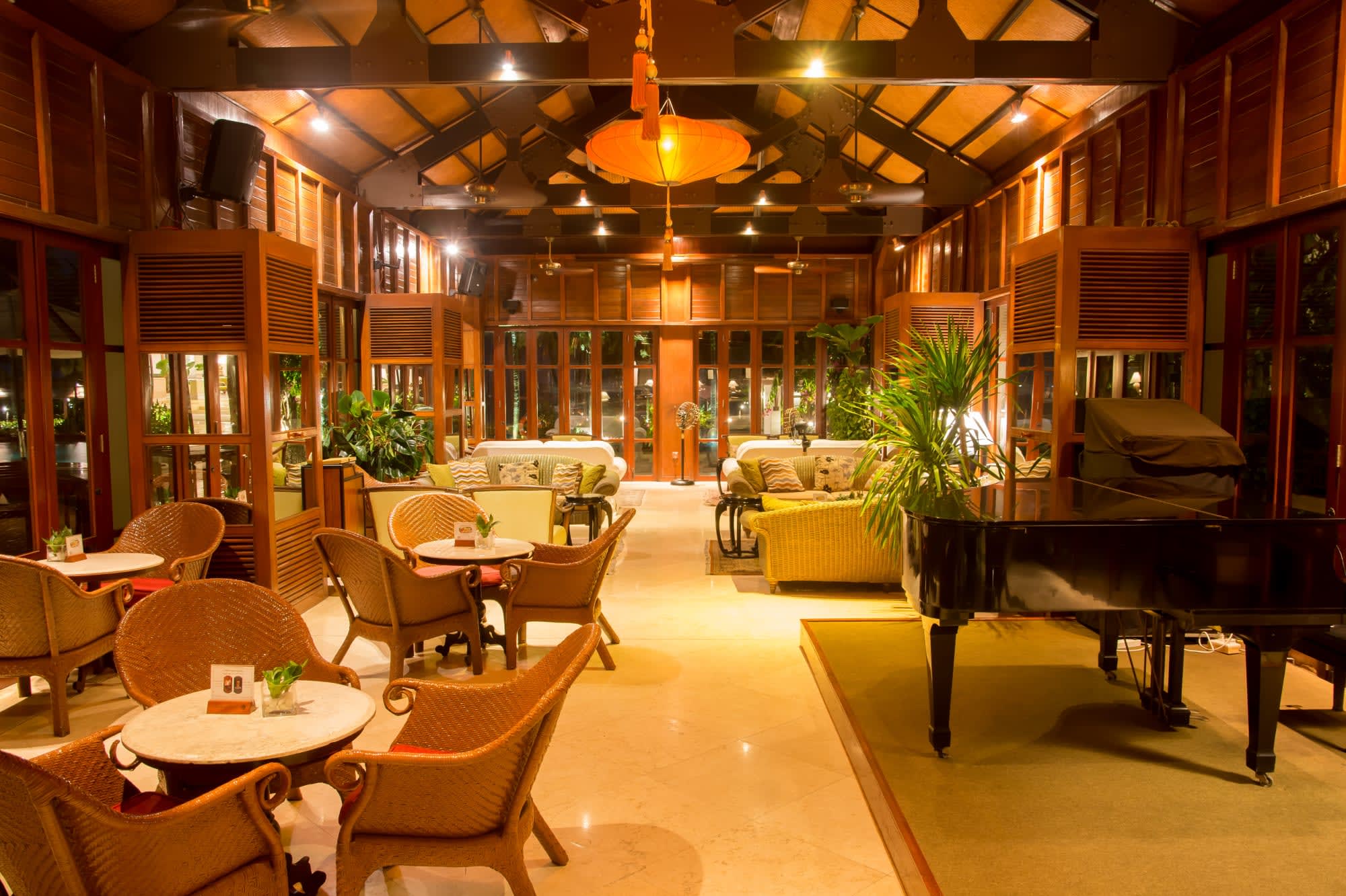 Furama Resort and Villas Danang: Vietnam Furama Resort Danang Hai Van Lounge