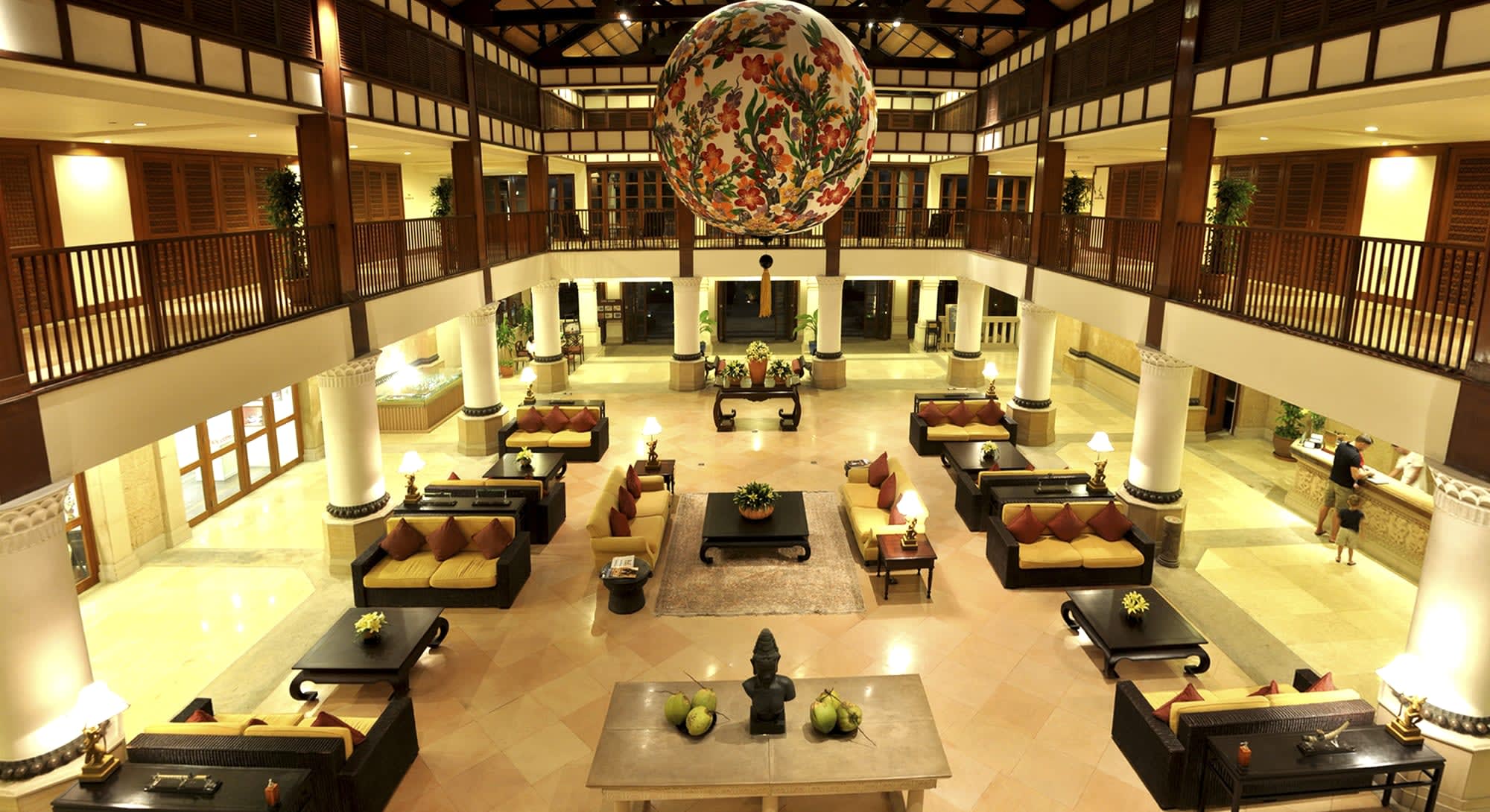 Furama Resort and Villas Danang: Vietnam Furama Resort Danang Lobby