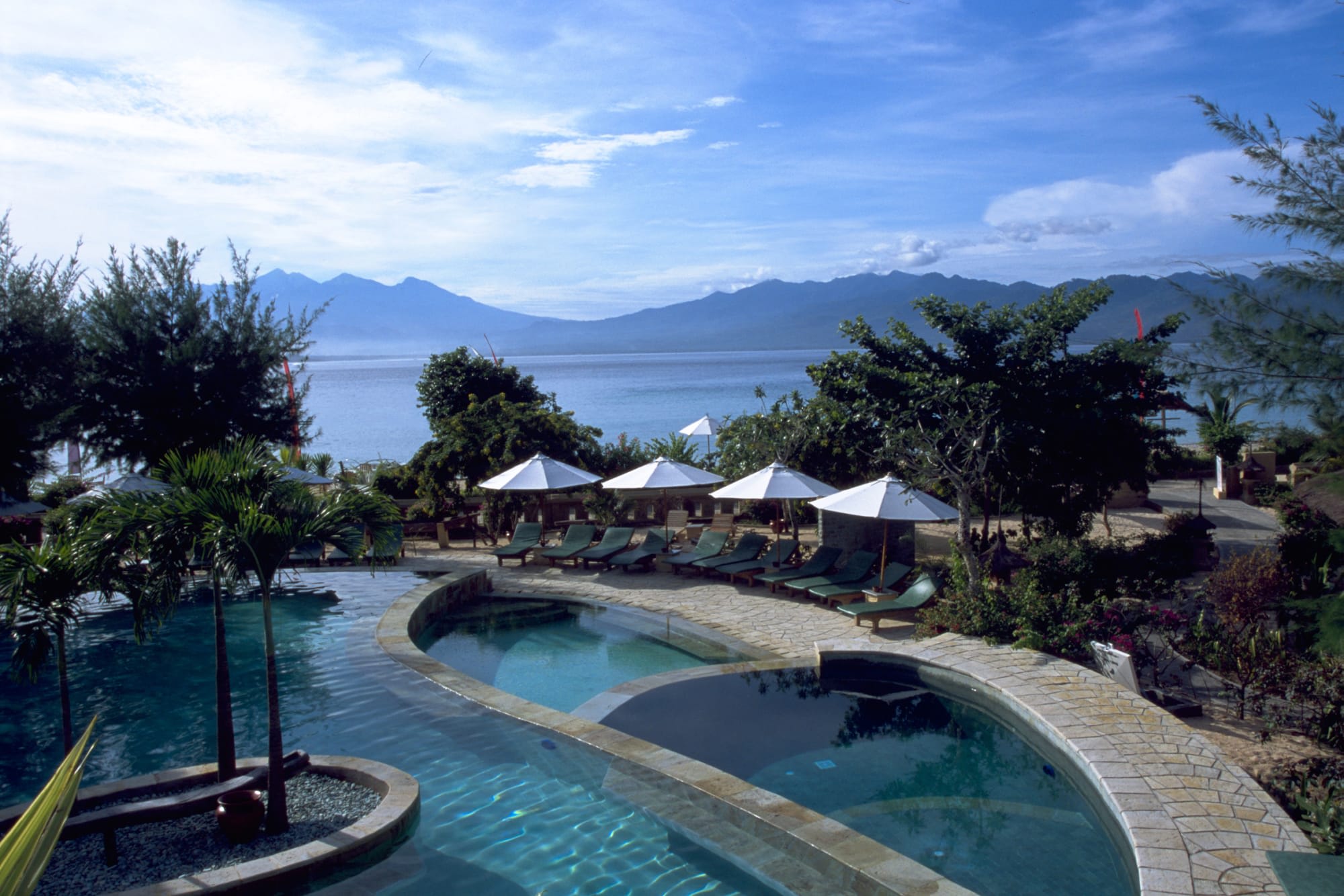 Vila Ombak in Gili:  Indonesien Vila Ombak Pool