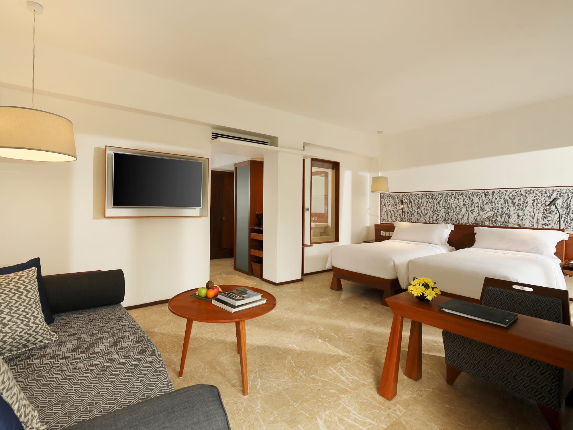 Maya Ubud Resort & Spa in Zentral-Bali | Ubud: Maya Ubud Resort and Spa - Impressive Forest Suite