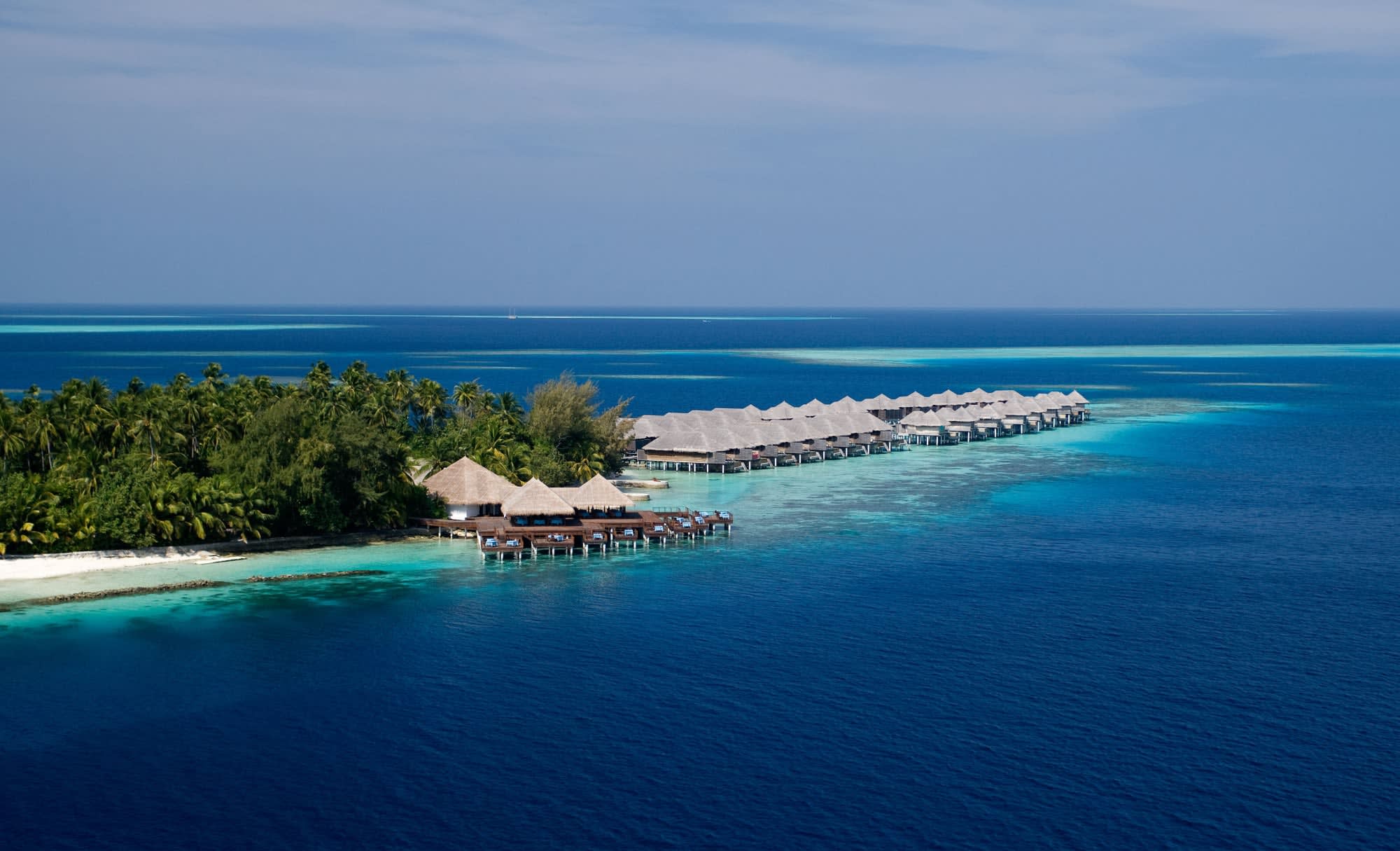 Coco Bodu Hithi in Malediven: Coco Bodu Hithi Aerial View