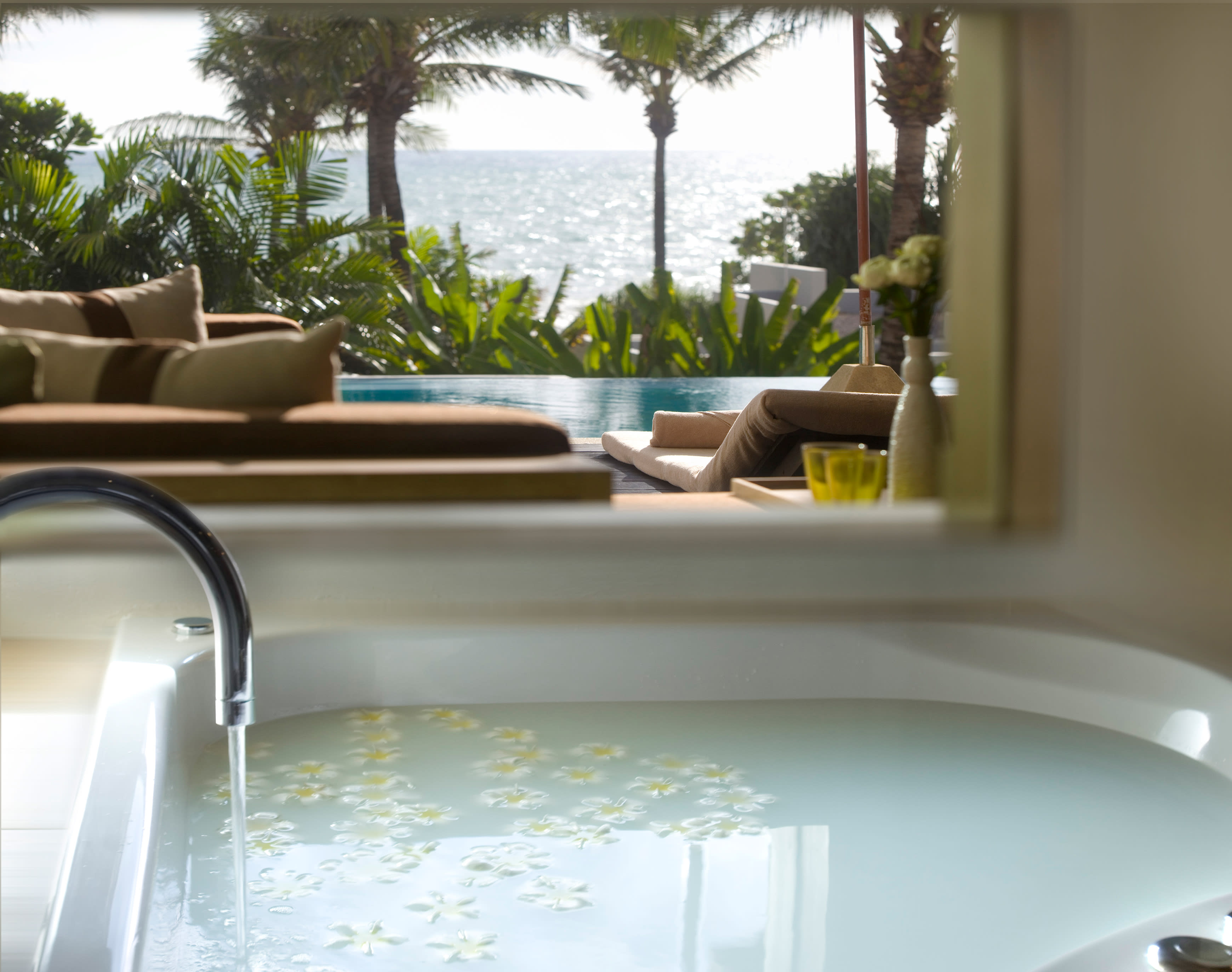 Aleenta Phuket-Phang Nga Resort & Spa: Thailand Aleenta Phuket Phang Nga Resort & Spa Ocean View Loft