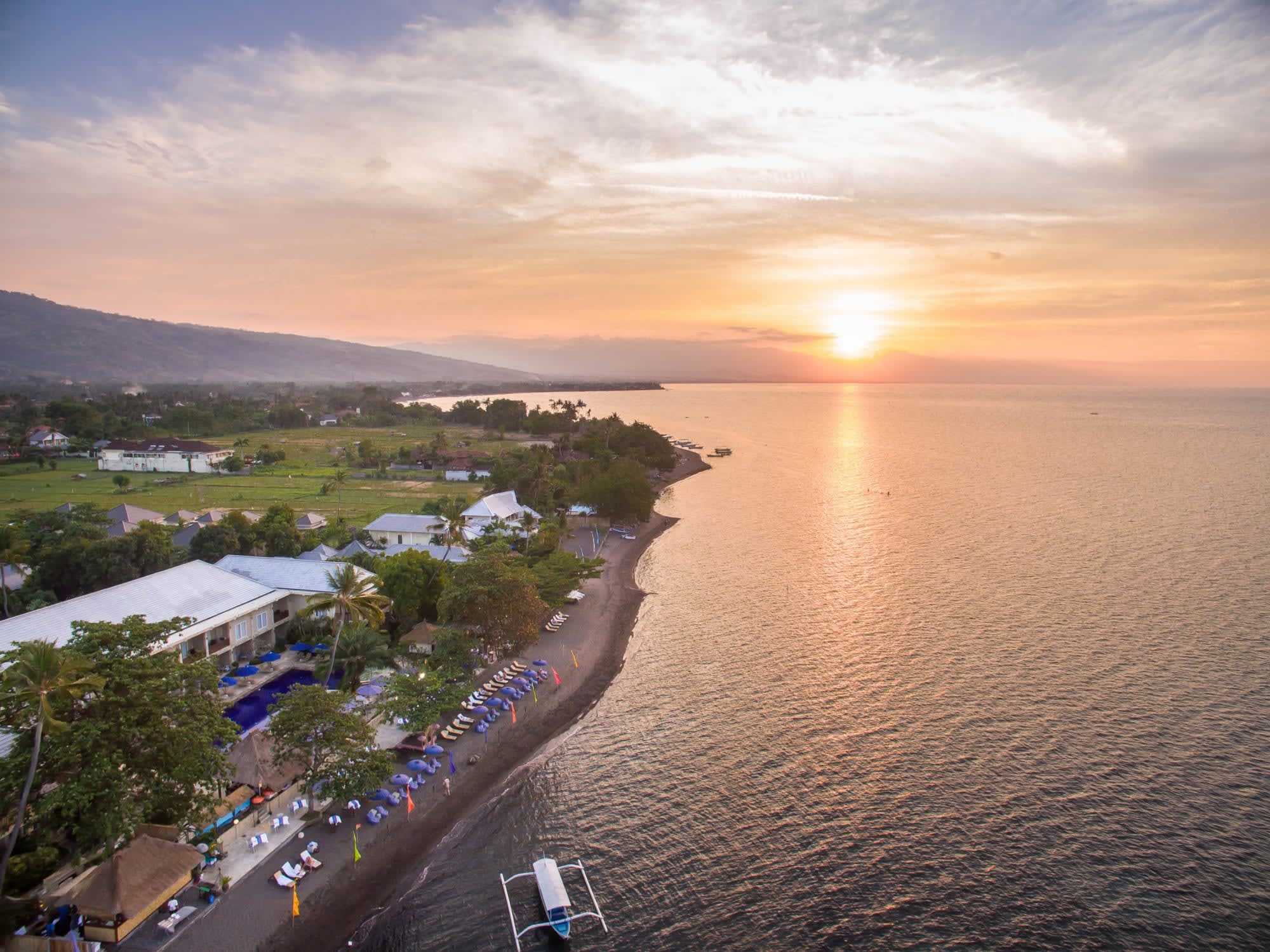 The Lovina in Nord-Bali: The Lovina Strand