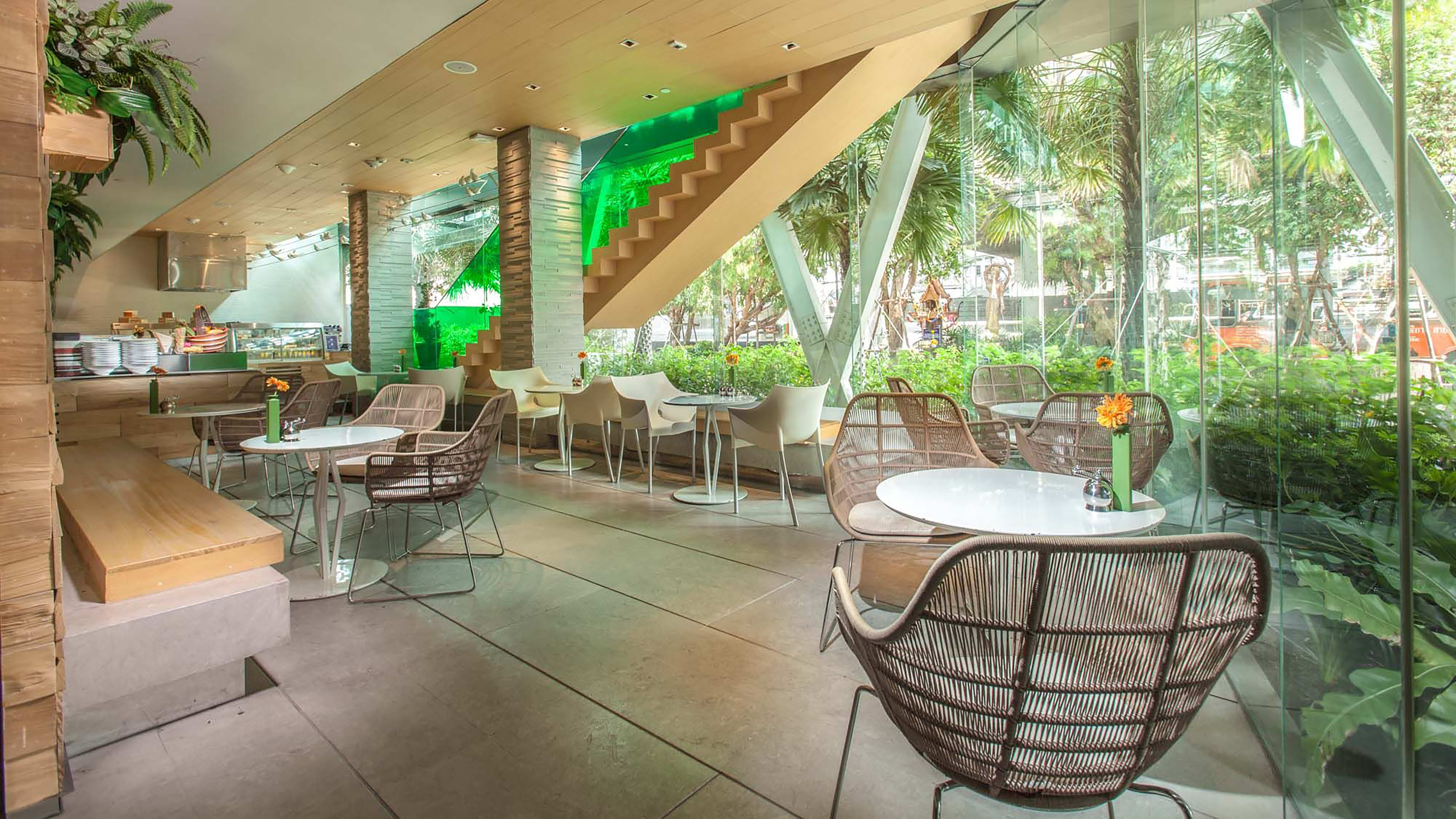 Mode Sathorn Hotel in Bangkok:  Bangkok Mode Sathorn Hotel Bistro
