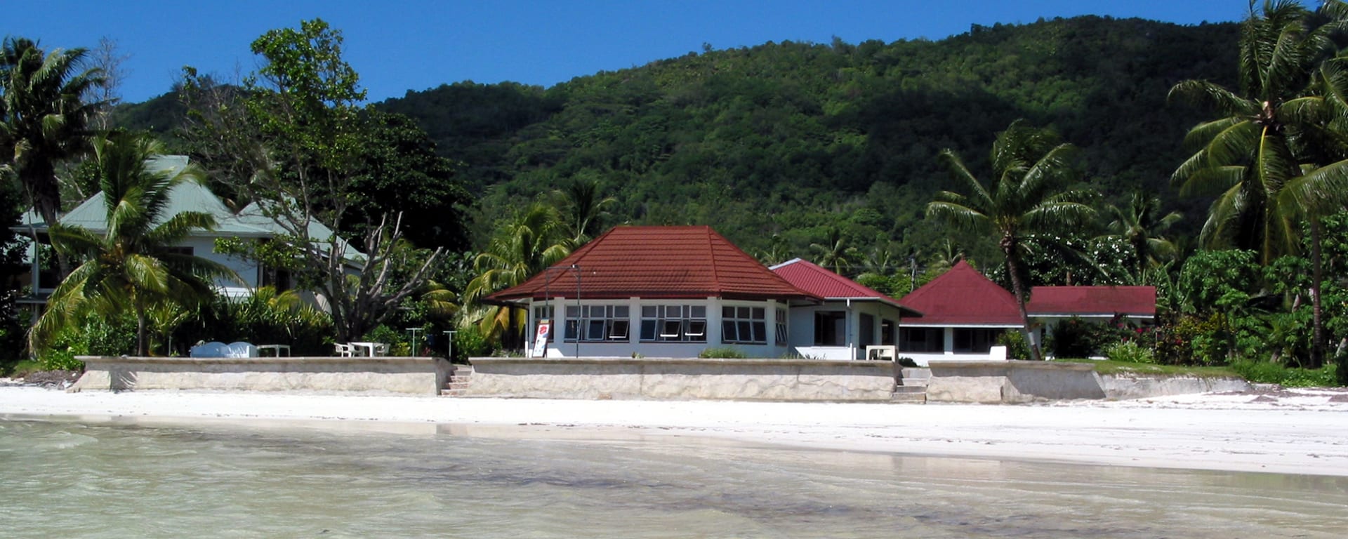 Beach Villa in Praslin:  Praslin Beach Villa