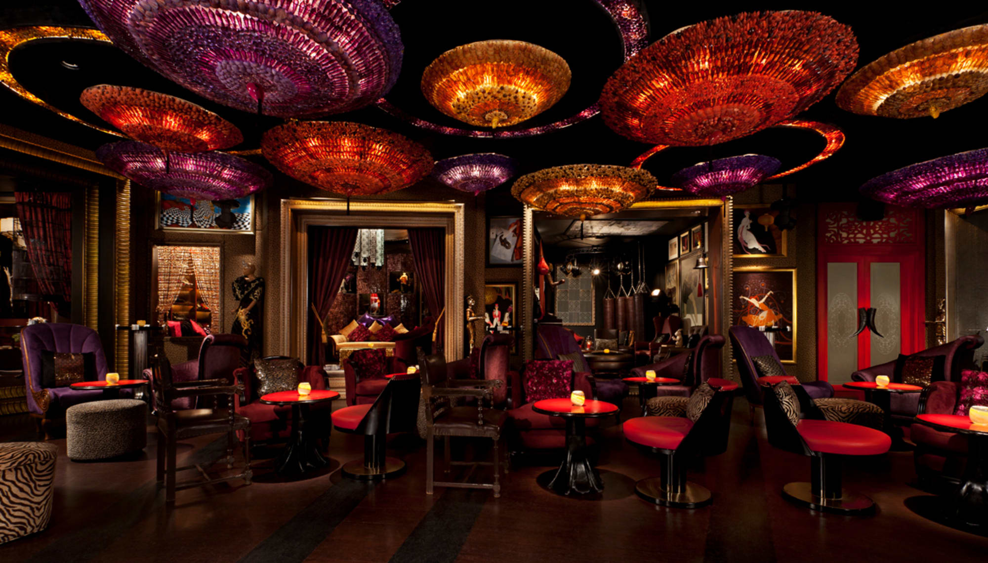 The Peninsula Manila: The Peninsula Manila Salon de Ning