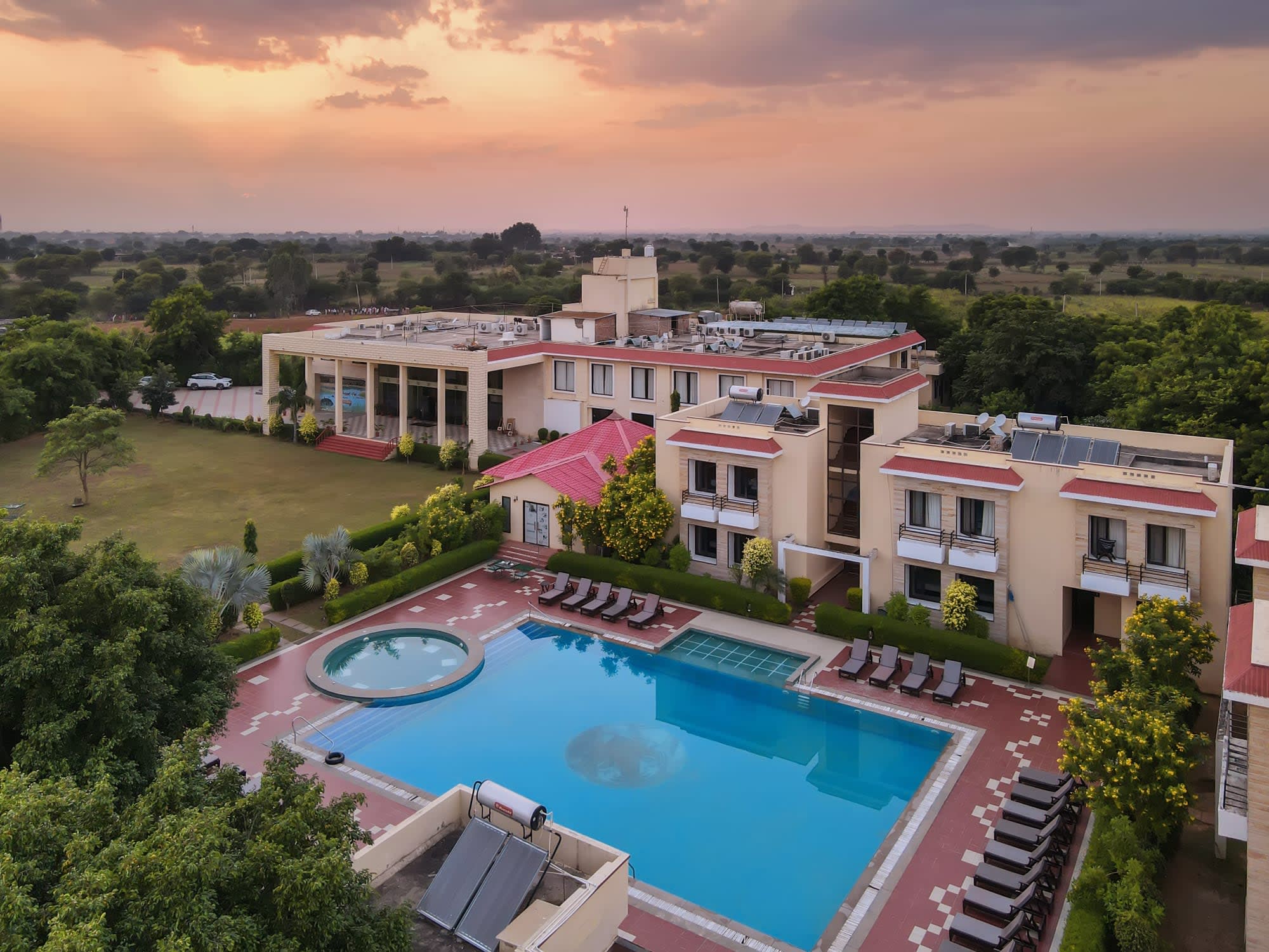 Jungle Vilas in Ranthambore NP: Indien Jungle Vilas