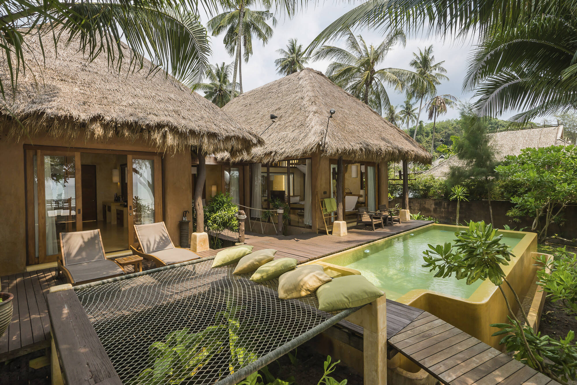 High Season Pool Villa & Spa in Ko Chang & Umgebung: Thailand High Season Pool Villa and Spa Beachfront Pool Villa