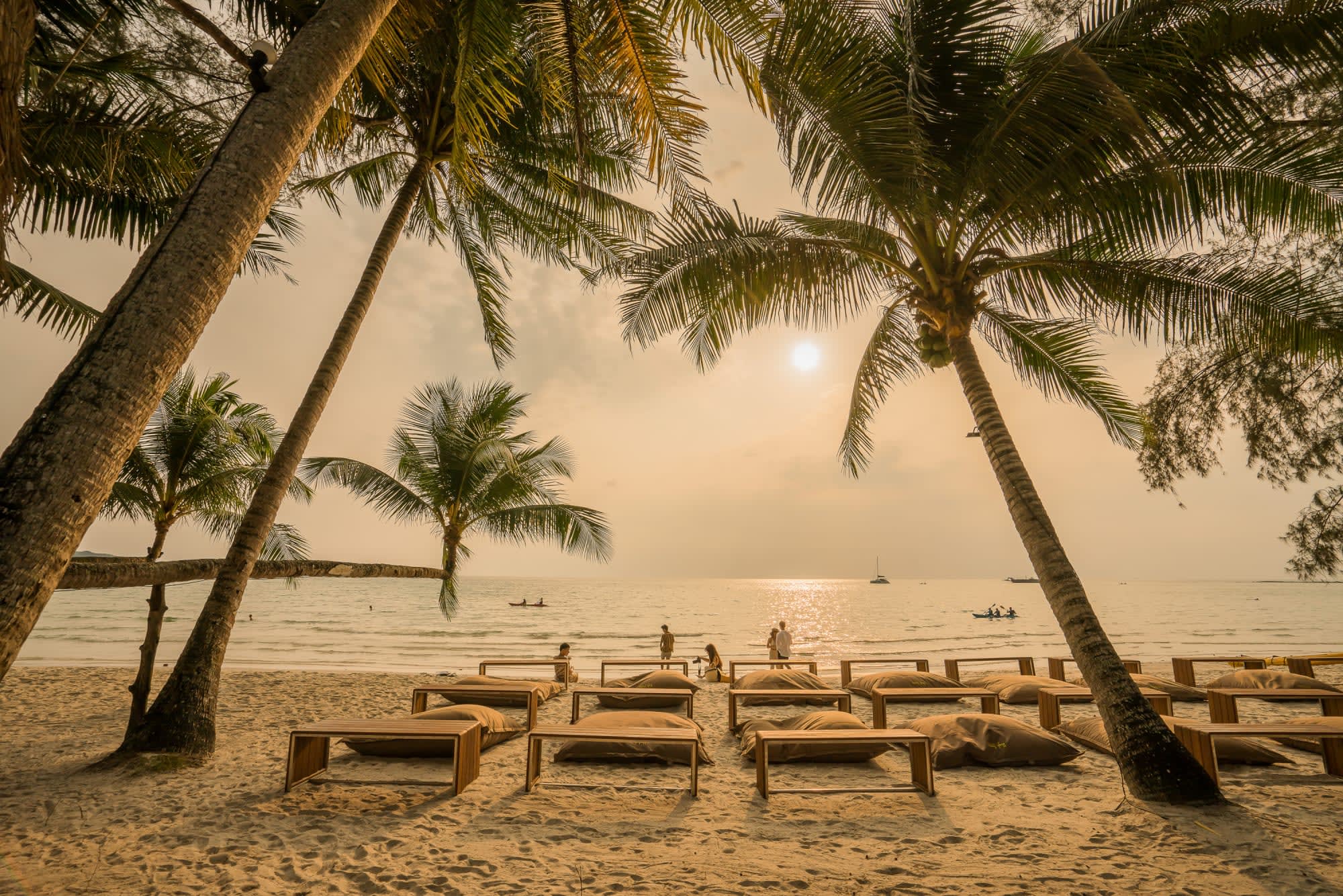 High Season Pool Villa & Spa in Ko Chang & Umgebung: High Season Pool Villa and Spa Strand 3