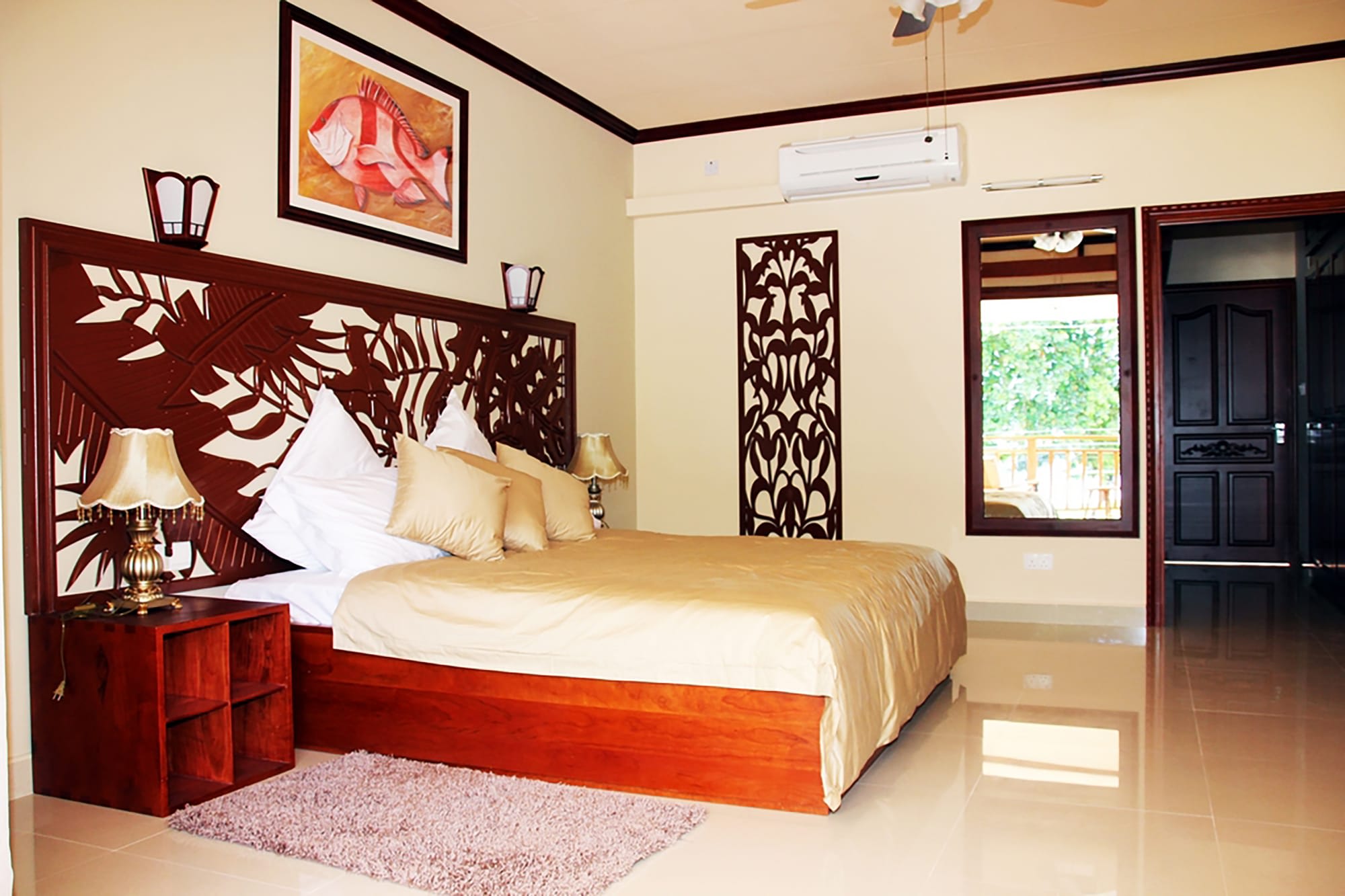 Pirogue Lodge in Praslin: Seychellen Pirogue Lodge Wohnbeispiel