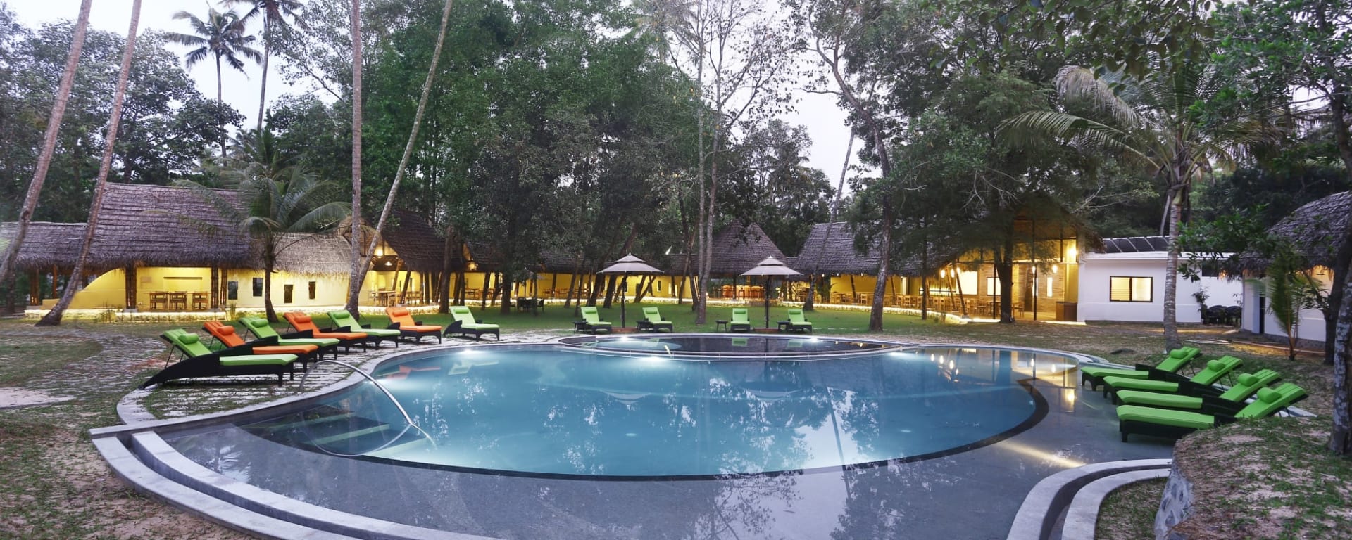 Xandari Pearl in Kerala | Malabarküste | Kochi: Indien Xandari Pearl Pool