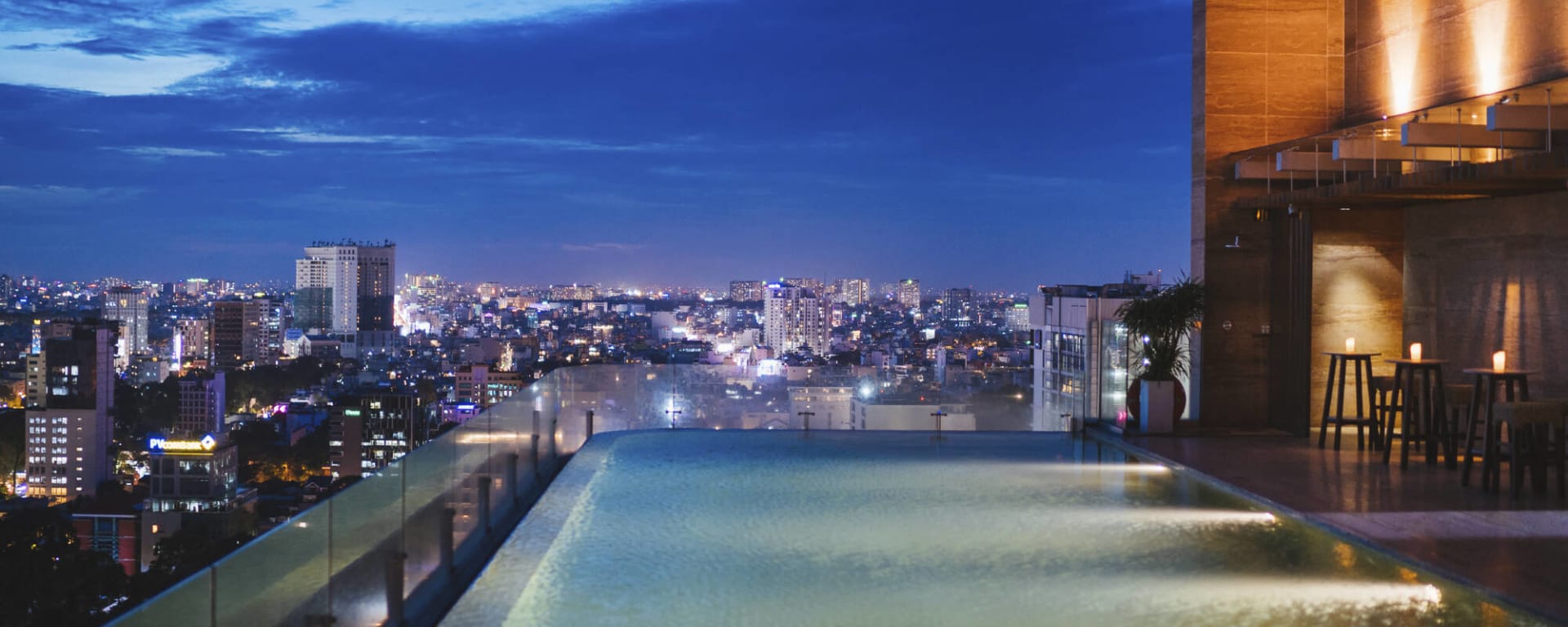 Hotel des Arts Saigon:  Hotel des Arts Saigon Pool