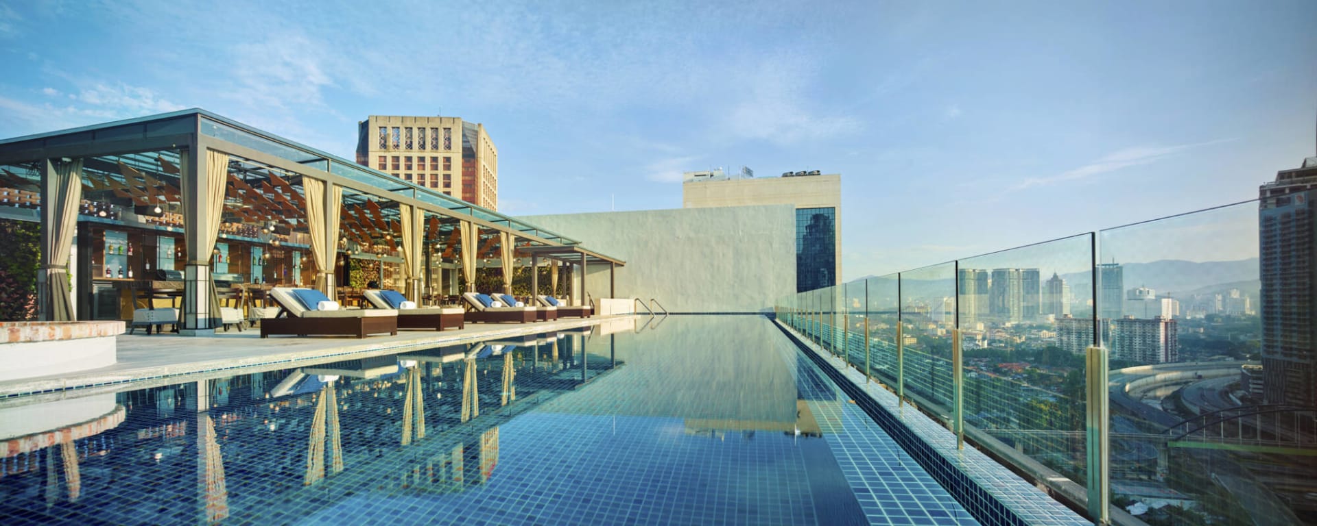 Hotel Stripes Kuala Lumpur: Hotel Stripes Kuala Lumpur Pool