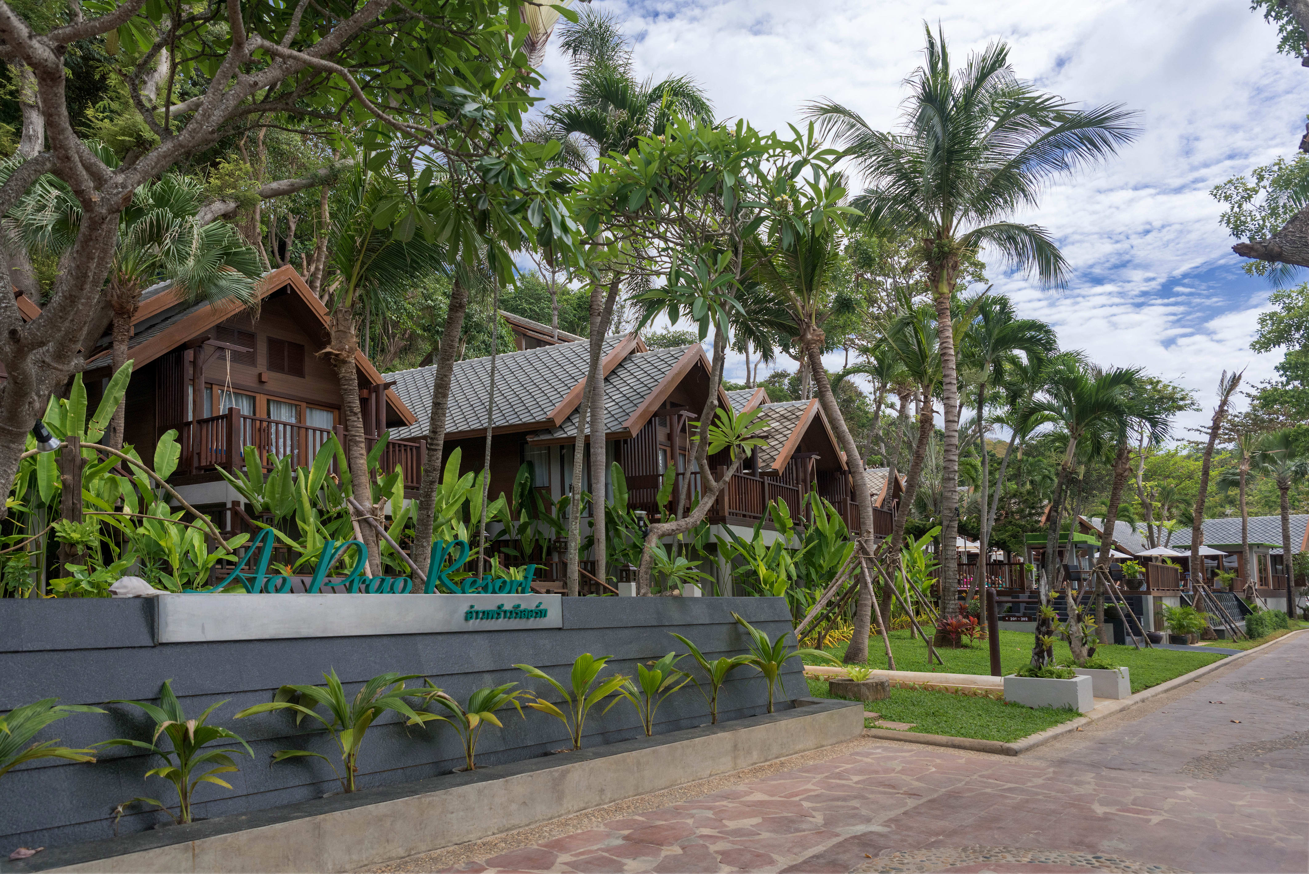Ao Prao Resort in Ko Samet: Thailand Ao Prao Resort