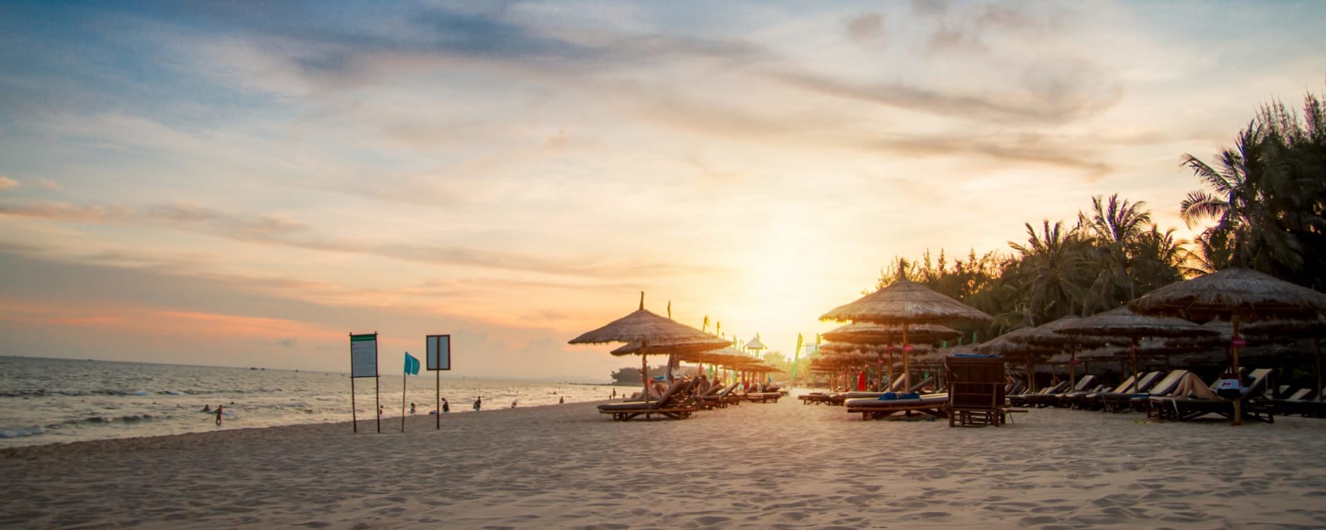 Bamboo Village Beach Resort & Spa in Phan Thiet: Bamboo Village Beach Resort and Spa Strand
