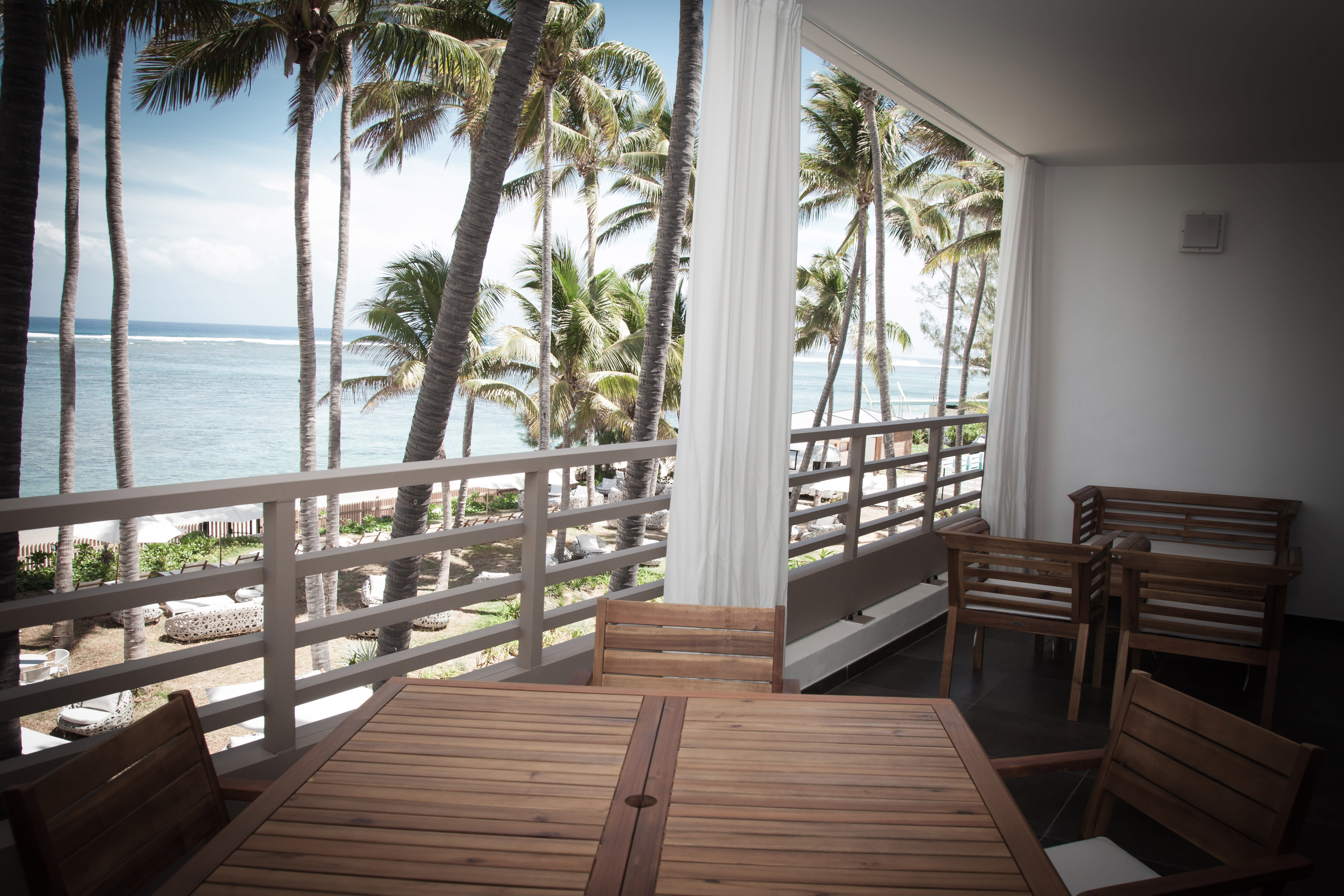 Ness by D-Ocean in Küstenregion: Reunion Hotel Residence Ness by D-Ocean Terrasse