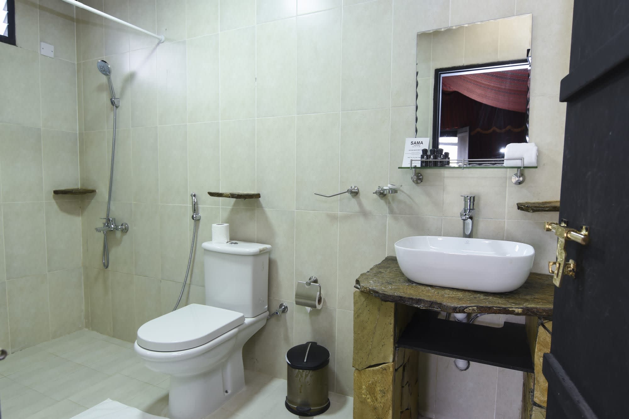 Sama Heights Resort in Gebirge: Oman Sama Heights Resort - Sultan Zelt
