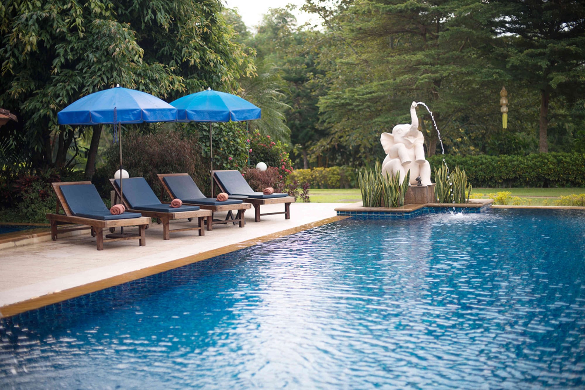 The Imperial River House Resort in Chiang Rai:  Chiang Rai The Imperial River House Resort Pool