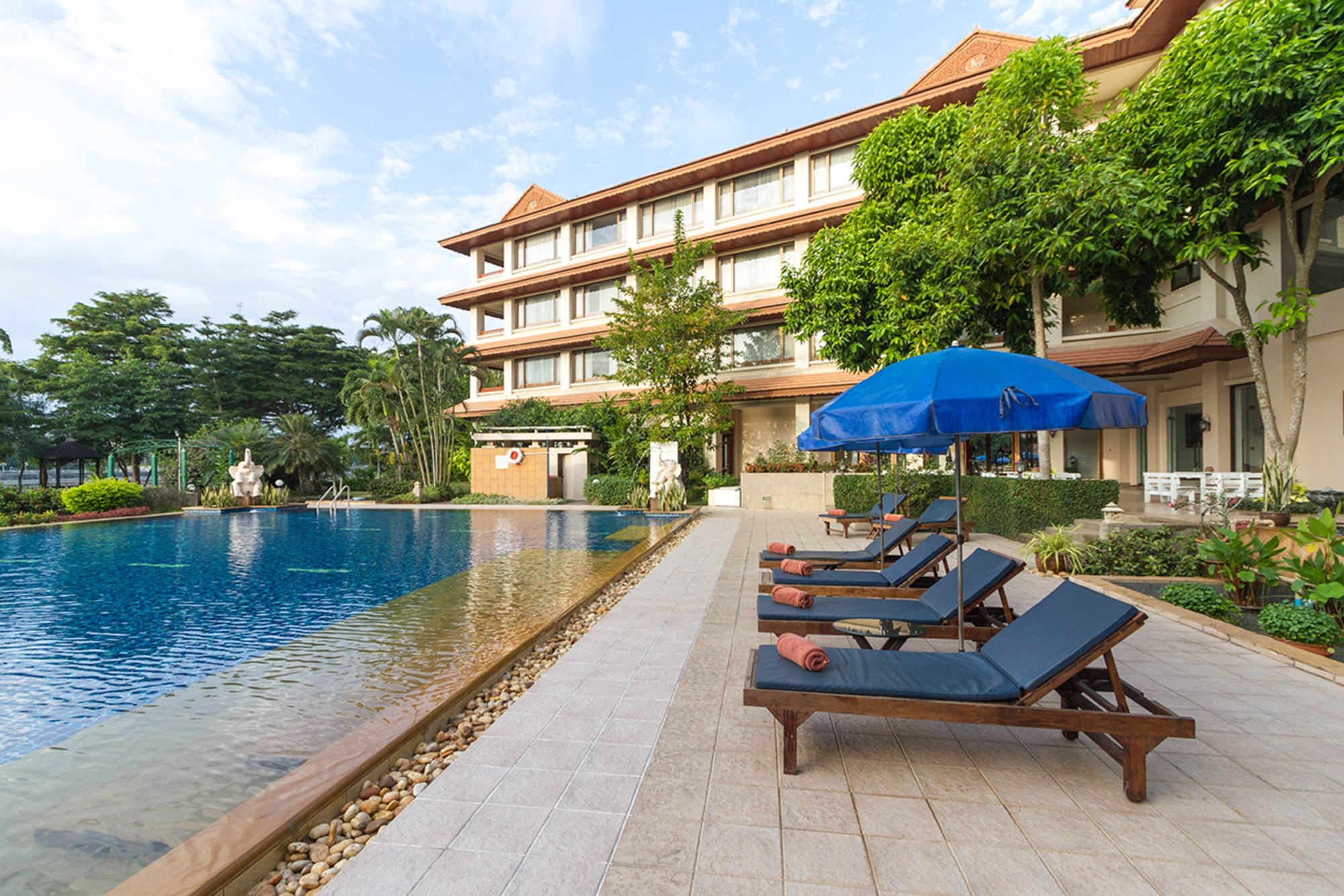 The Imperial River House Resort in Chiang Rai:  Chiang Rai The Imperial River House Resort