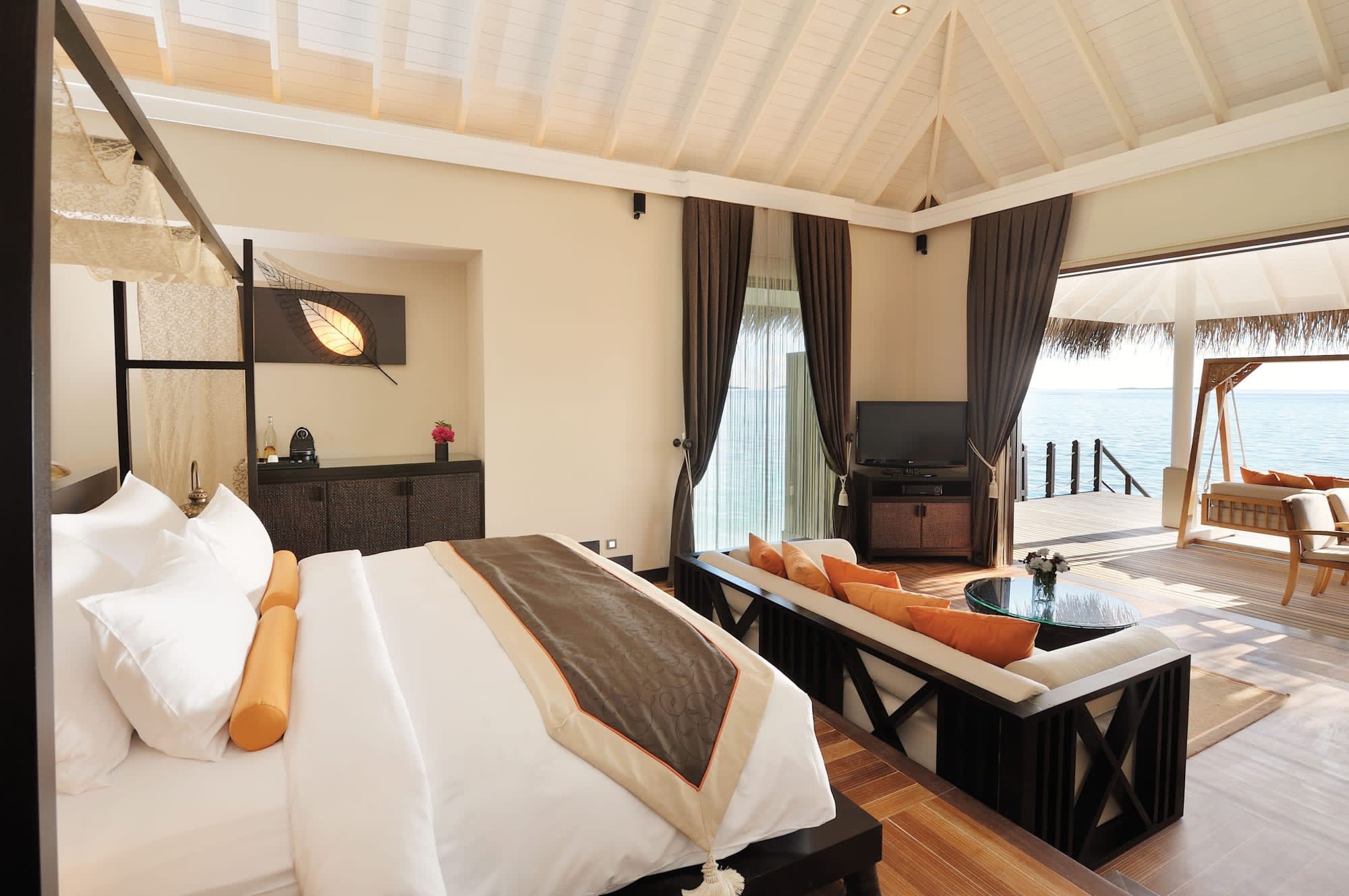 AYADA Maldives in Malediven:  Ayada Maldives - Lagoon Suite Pool