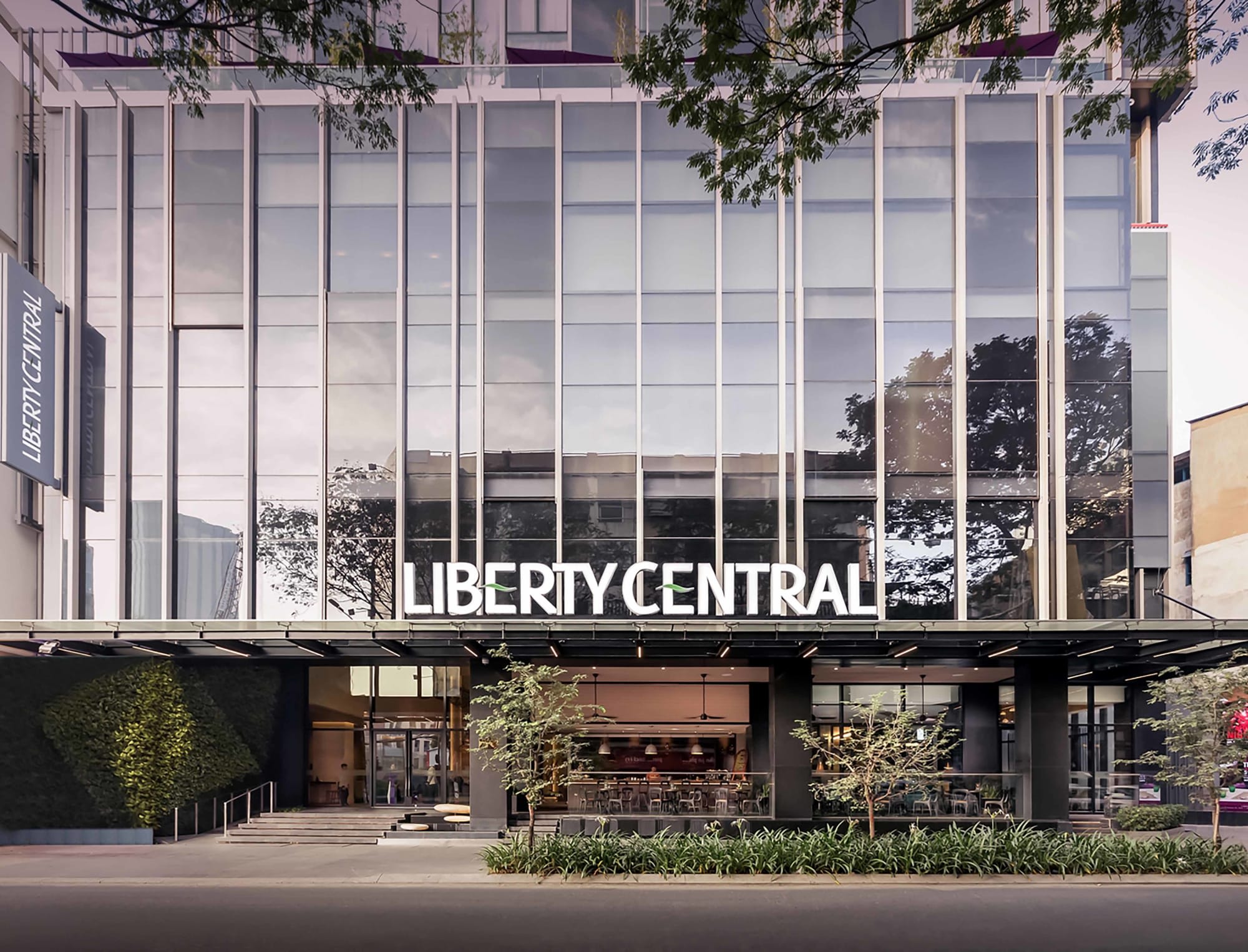 Liberty Central Citypoint in Saigon: Saigon Liberty Central Citypoint