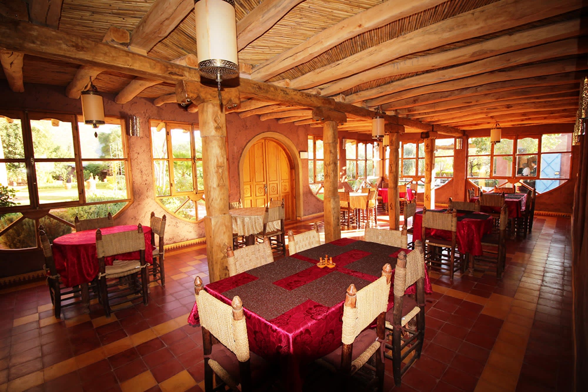 Kasbah Ouzoud in Atlasgebirge:  Marokko Kasbah Ouzoud Restaurant