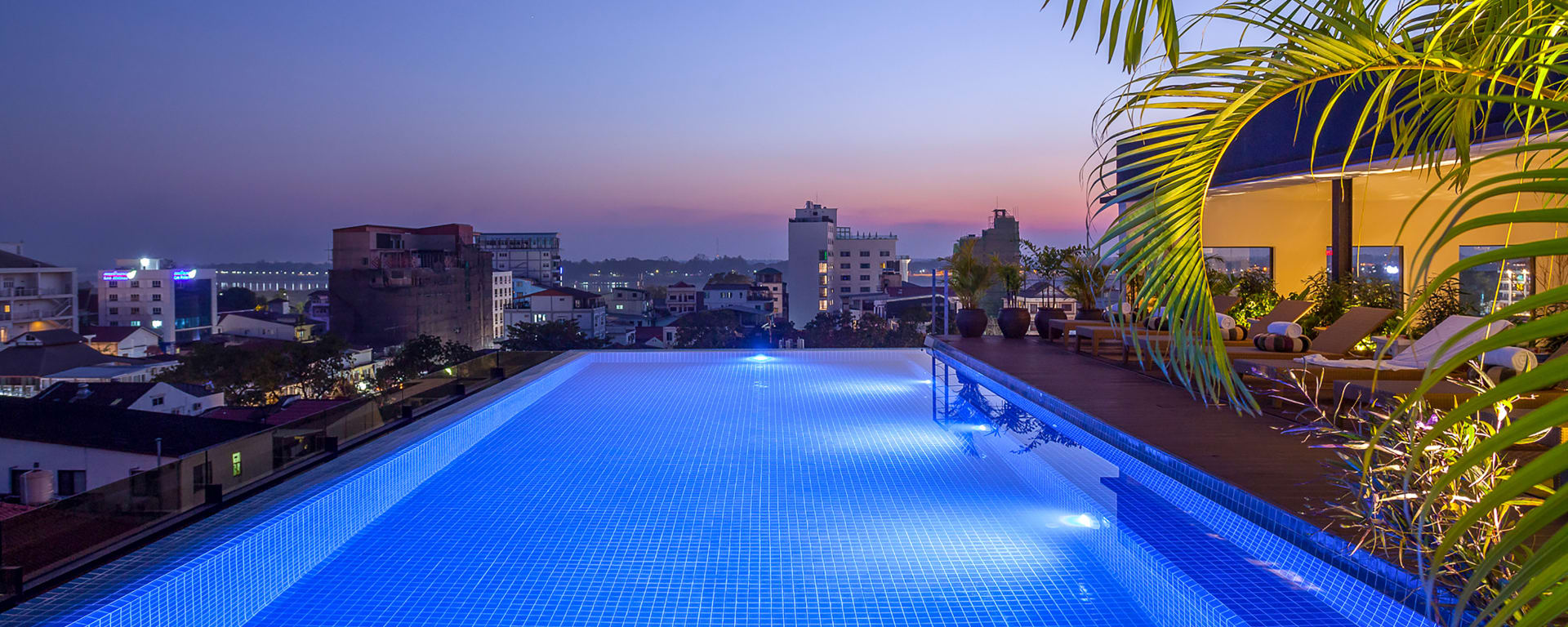 Lao Poet Hotel in Vientiane: Vientiane Lao Poet Hotel Pool