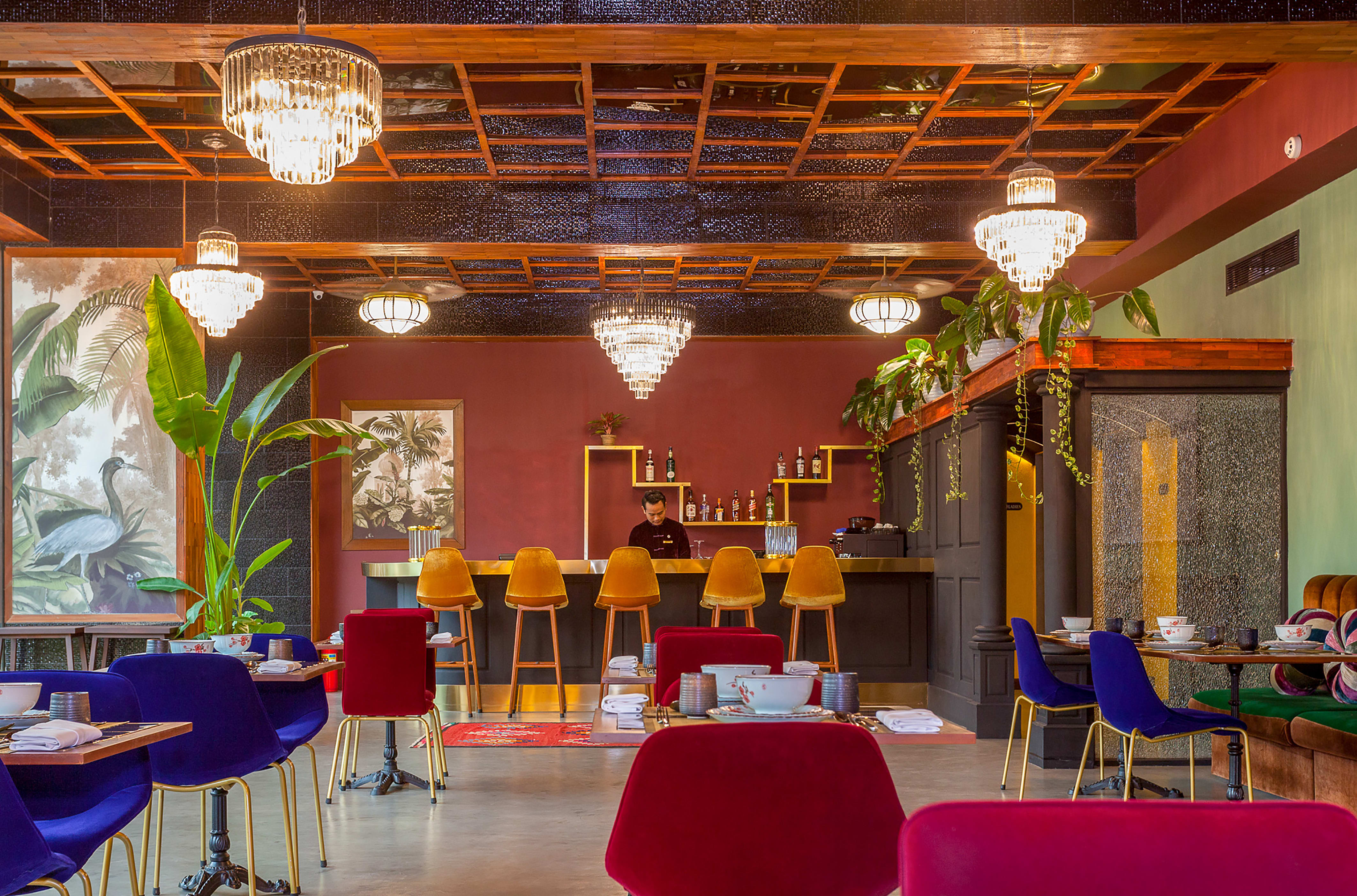 Lao Poet Hotel in Vientiane: Vientiane Lao Poet Hotel Bar