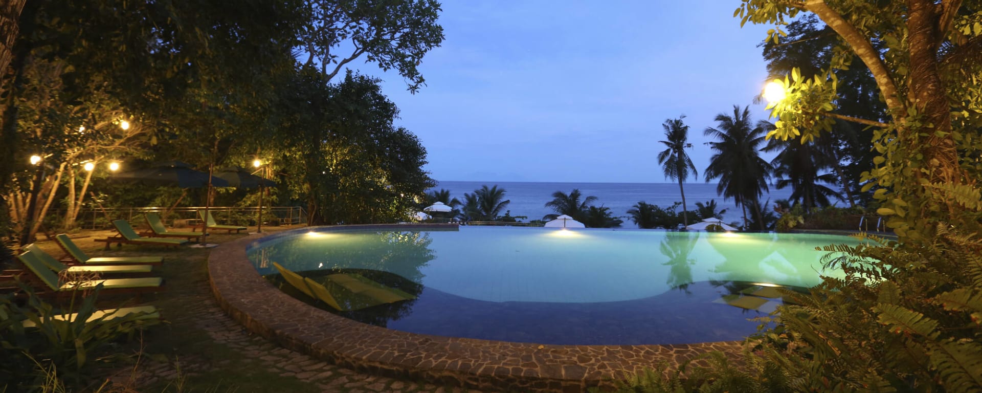 Amun Ini in Bohol:  Philippinen Amun Ini Pool
