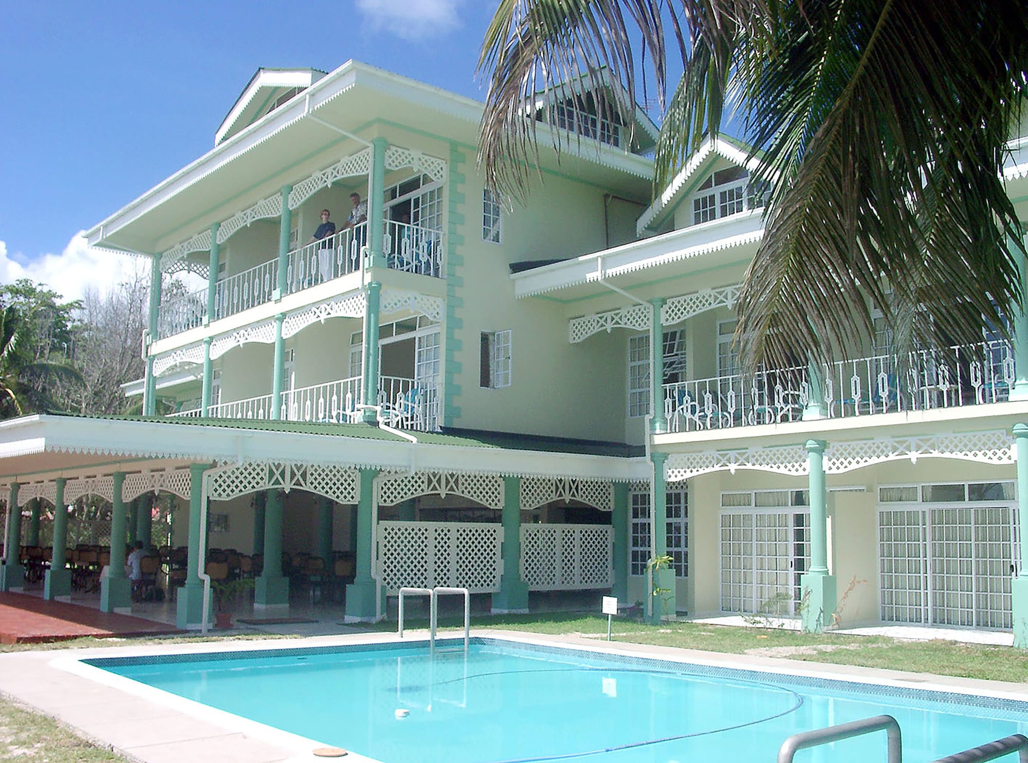 Palm Beach Hotel in Praslin: Palm Beach Hotel - Pool