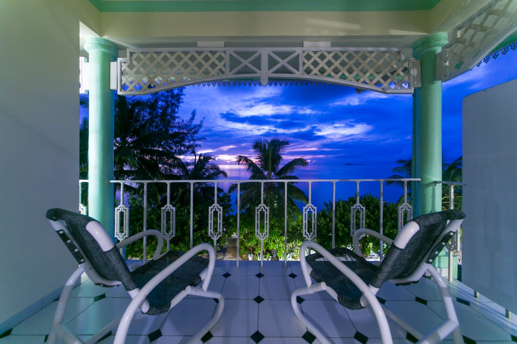 Palm Beach Hotel in Praslin: Palm Beach Hotel - Blick vom Balkon