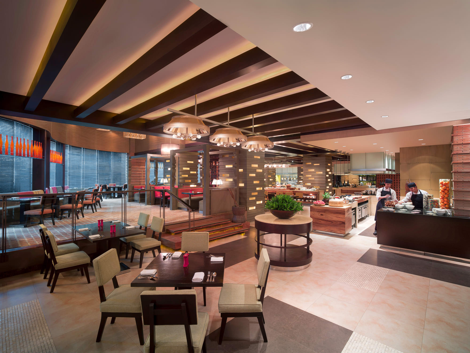 New World Makati Hotel in Manila:  Manila New World Makati Cafe