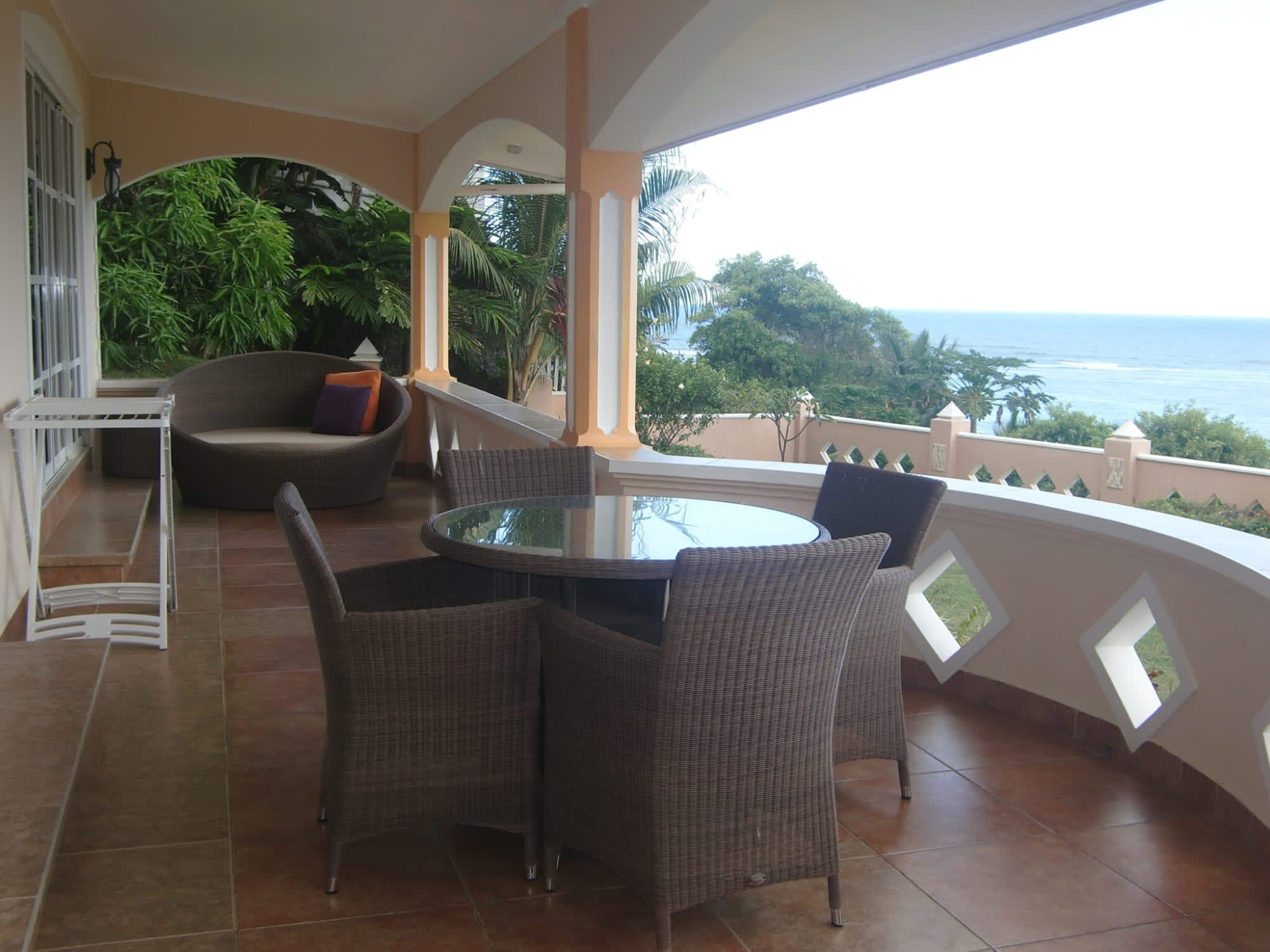 Au Fond de Mer View in Mahé: Au Fond de Mer View Meerblick Apartment
