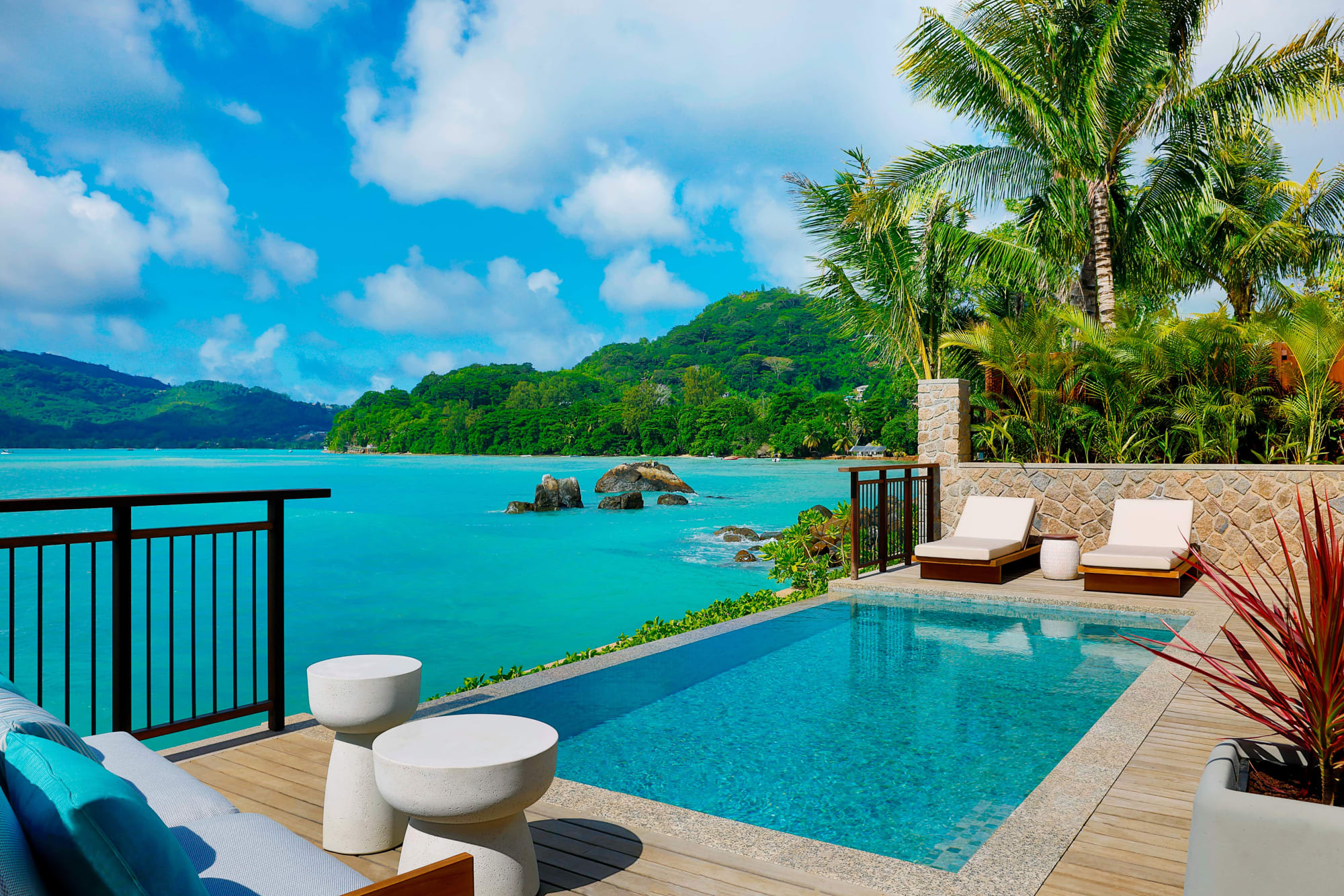 Mango House Seychelles in Mahé: Seychellen Mango House Ocean House One Bedroom Suite Pool
